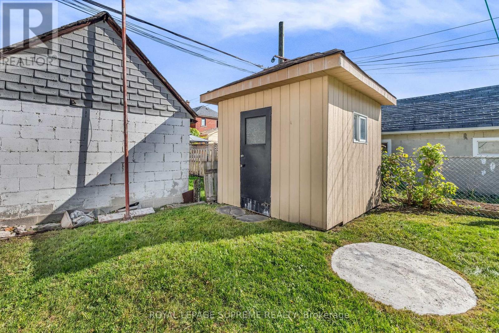 1837 Dufferin Street, Toronto, Ontario M6E 3P5 - Photo 49 - C12611444