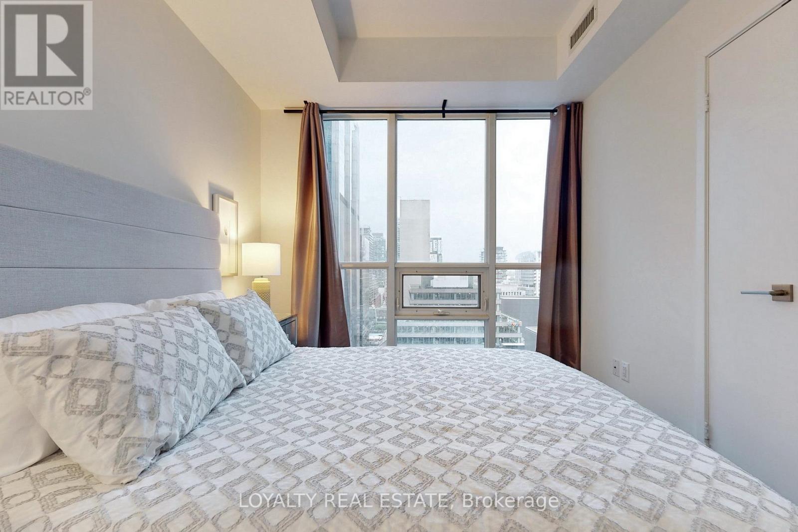 1915 - 70 Temperance Street, Toronto (Bay Street Corridor), Ontario  M5H 4E8 - Photo 22 - C12611476