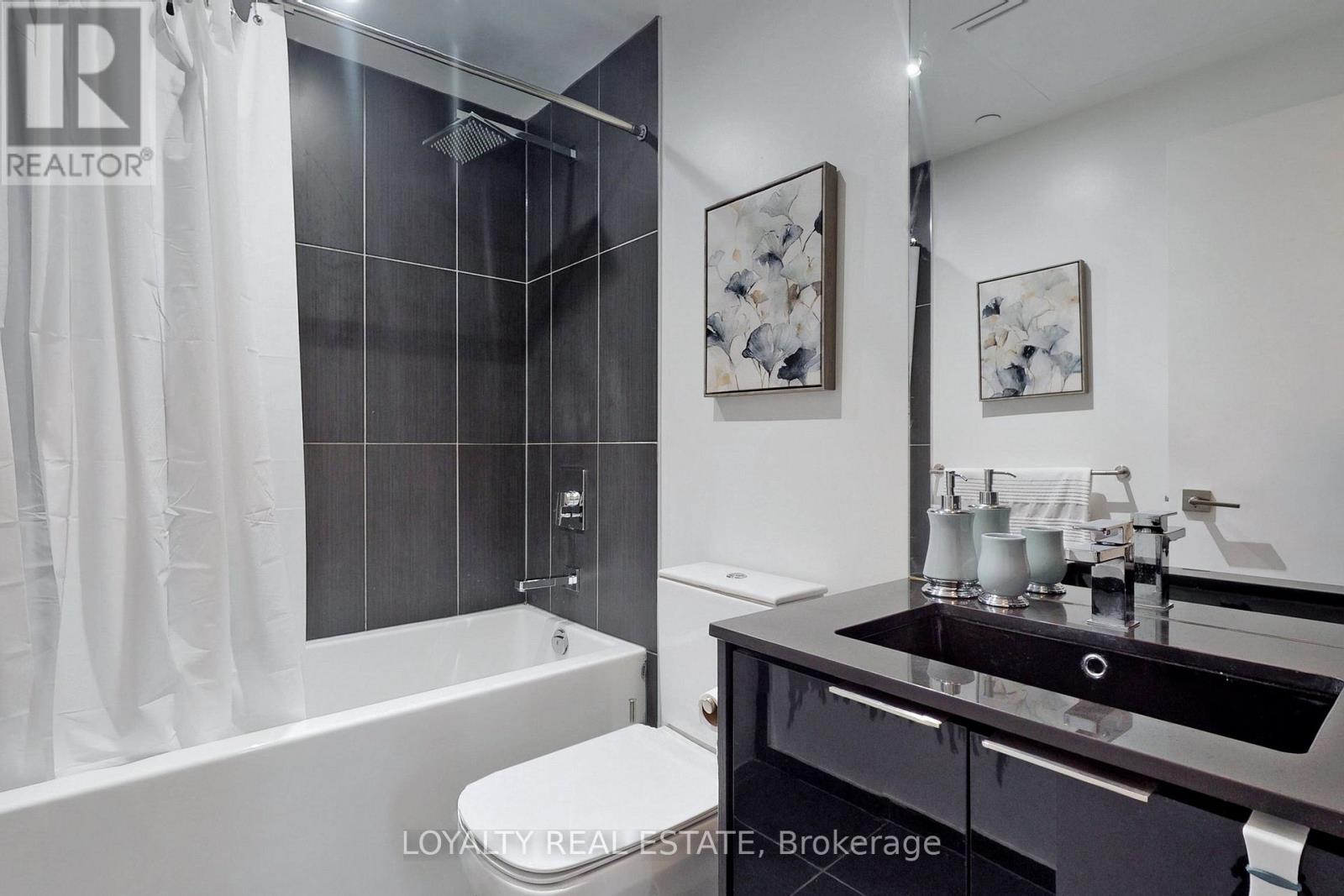 1915 - 70 Temperance Street, Toronto (Bay Street Corridor), Ontario  M5H 4E8 - Photo 23 - C12611476