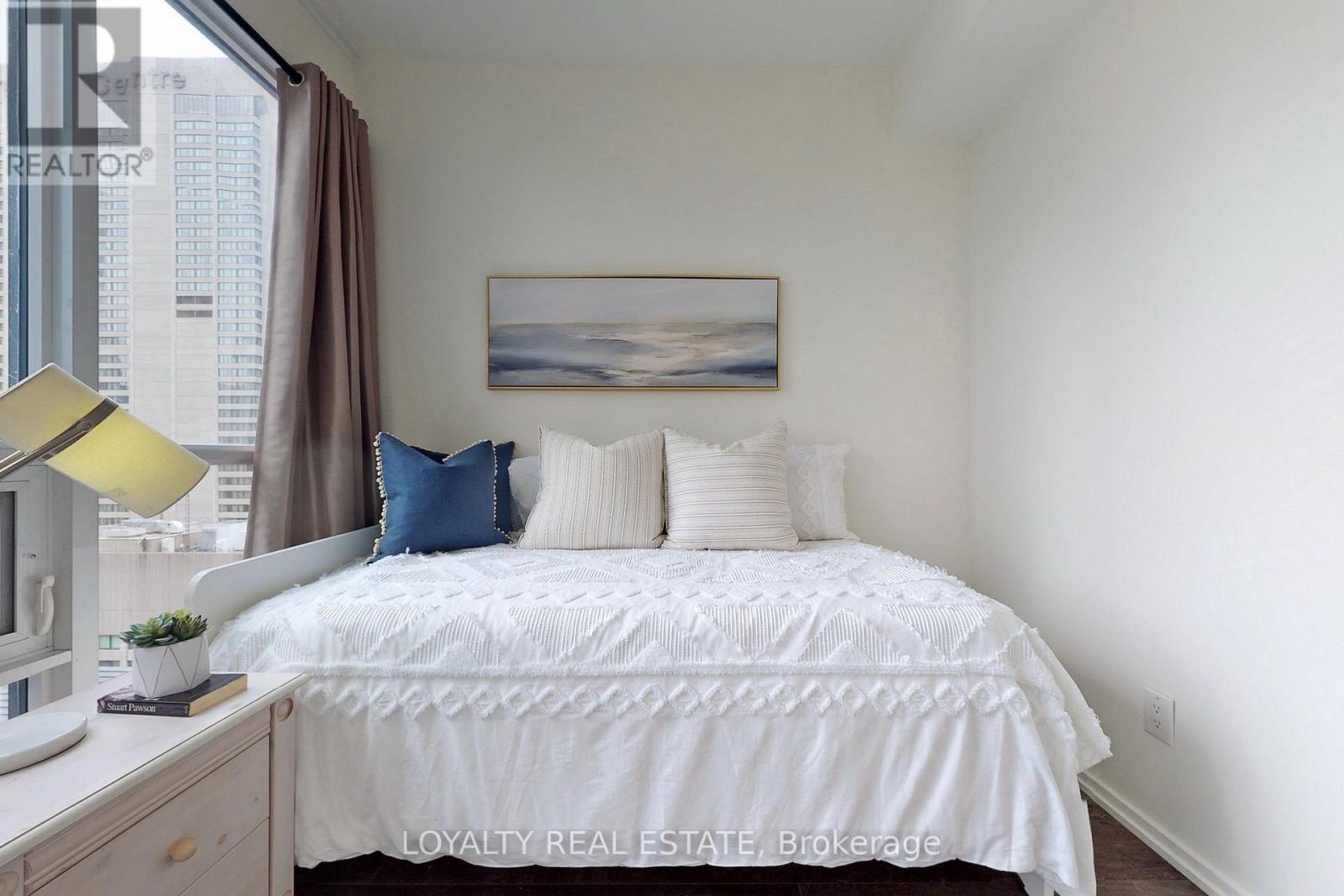 1915 - 70 Temperance Street, Toronto (Bay Street Corridor), Ontario  M5H 4E8 - Photo 27 - C12611476