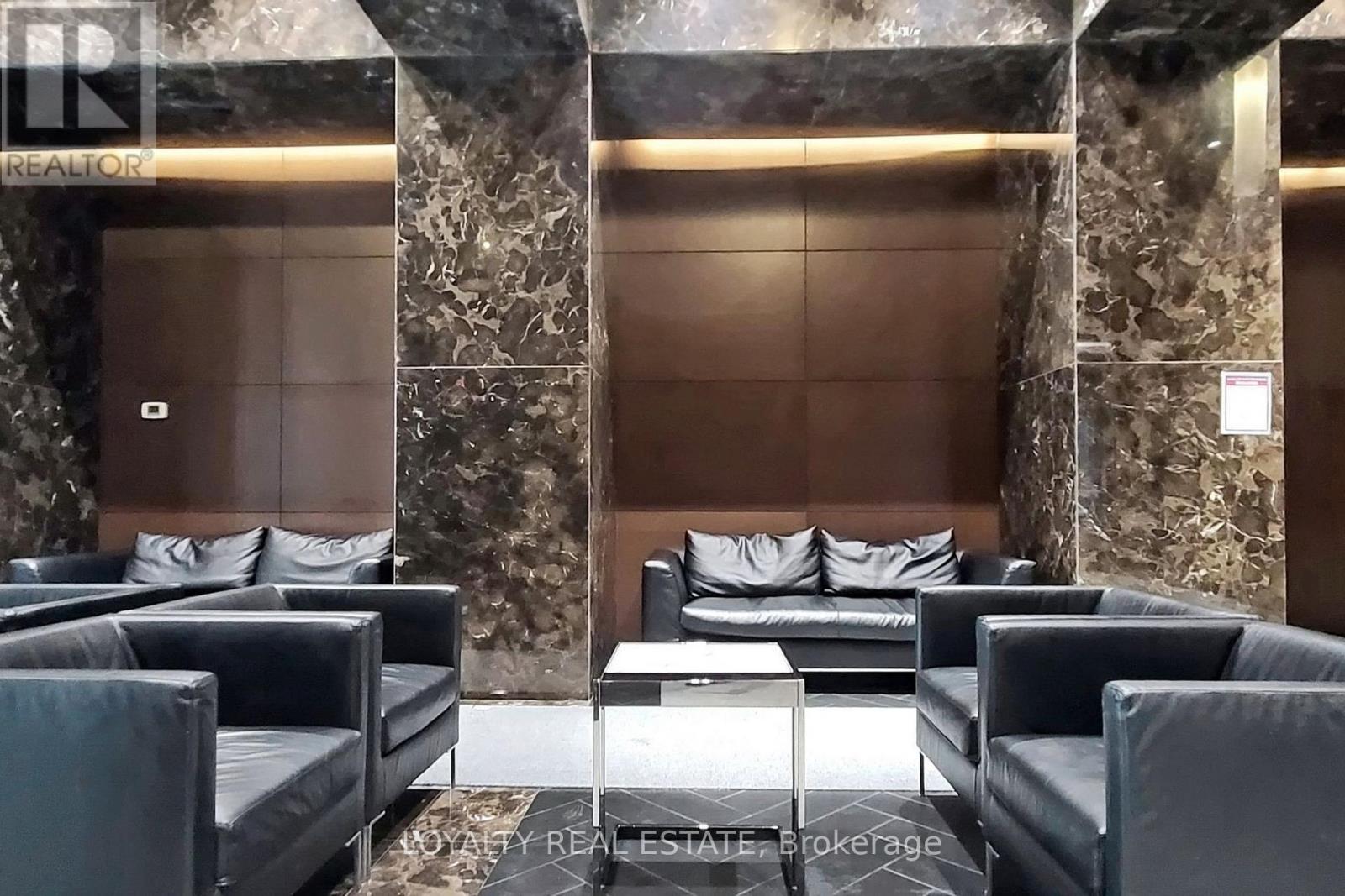 1915 - 70 Temperance Street, Toronto (Bay Street Corridor), Ontario  M5H 4E8 - Photo 3 - C12611476