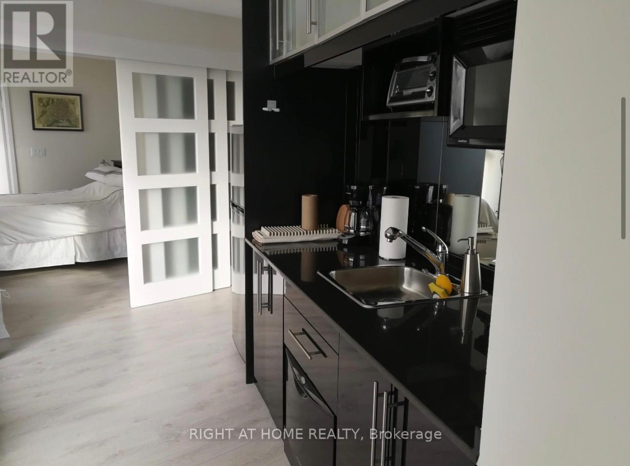 2612 - 1 King Street W, Toronto (Bay Street Corridor), Ontario  M5H 1A1 - Photo 19 - C12611480