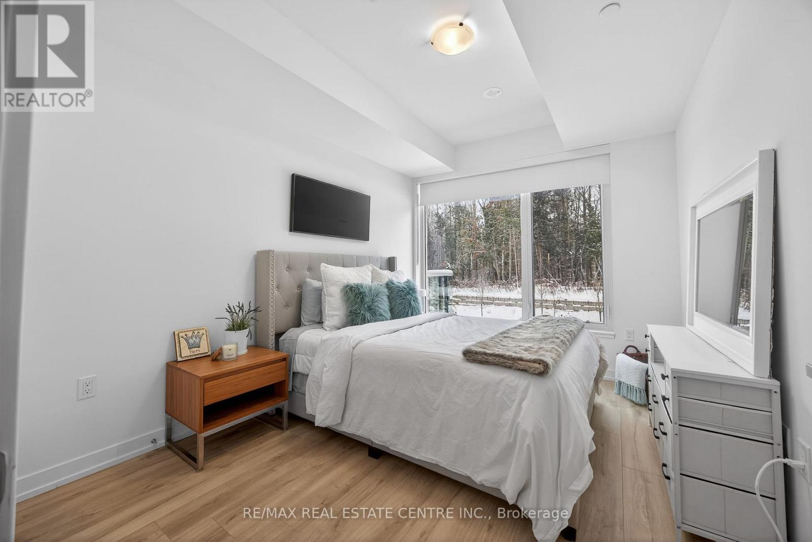 262 - 333 Sunseeker Avenue, Innisfil, Ontario  L9S 0R6 - Photo 10 - N12560970