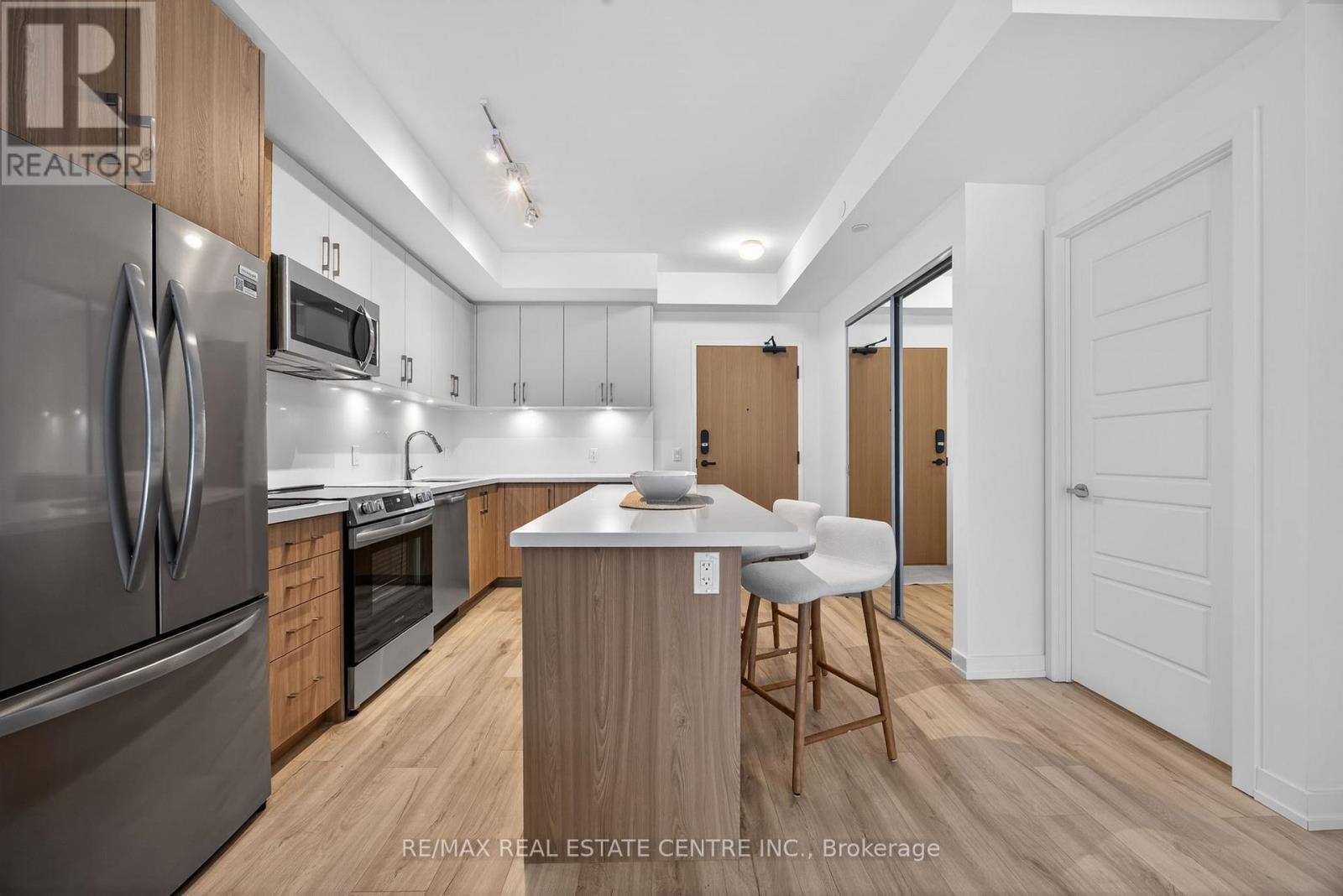 262 - 333 Sunseeker Avenue, Innisfil, Ontario  L9S 0R6 - Photo 13 - N12560970