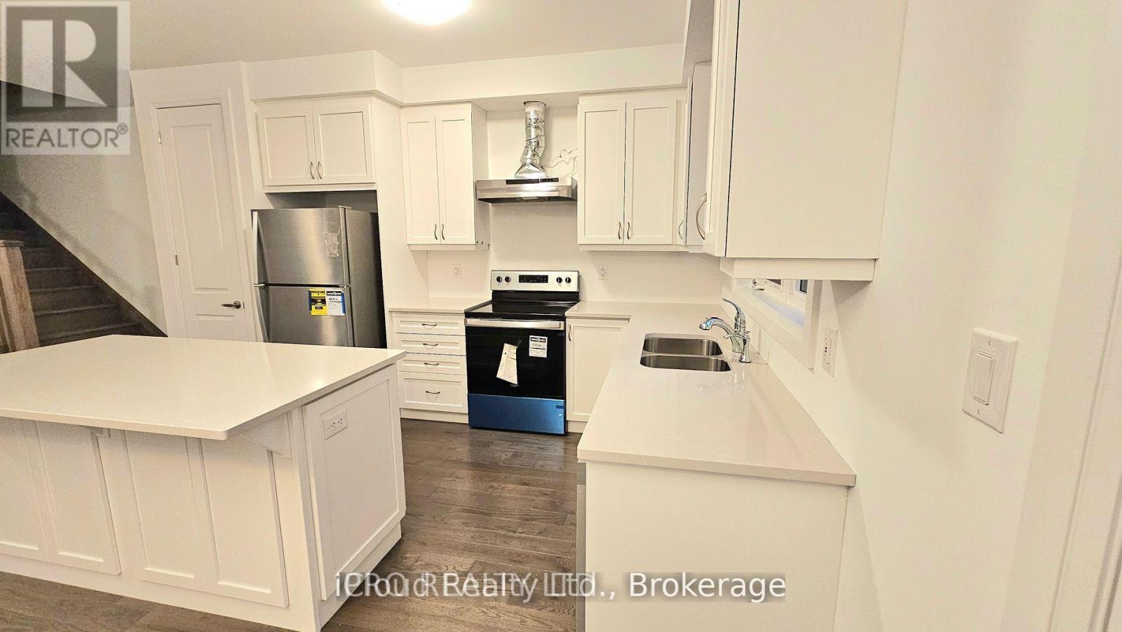 5173 Zionkate Lane, Mississauga, Ontario  L5M 2S8 - Photo 8 - W12594930