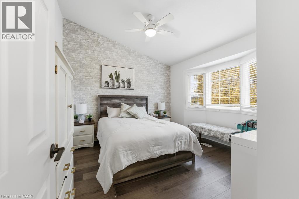 11 Glenhollow Drive, Stoney Creek, Ontario  L8J 3T2 - Photo 9 - 40792826