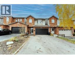 11 GLENHOLLOW Drive, Stoney Creek, Ontario