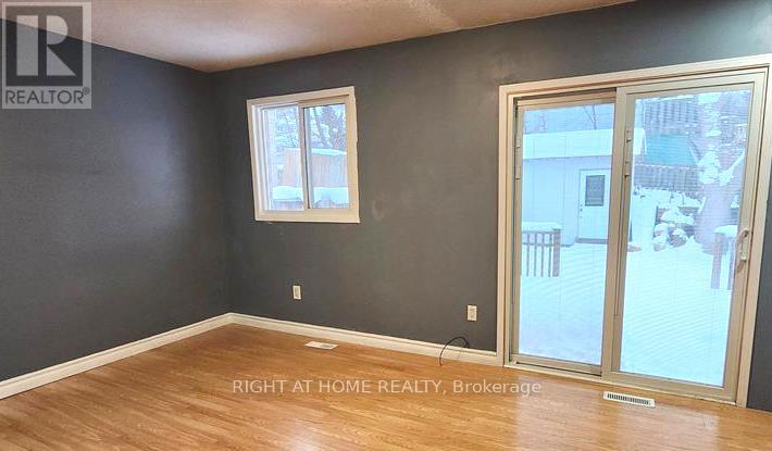 29 Fox Run, Barrie, Ontario  L4N 5P6 - Photo 9 - S12611436