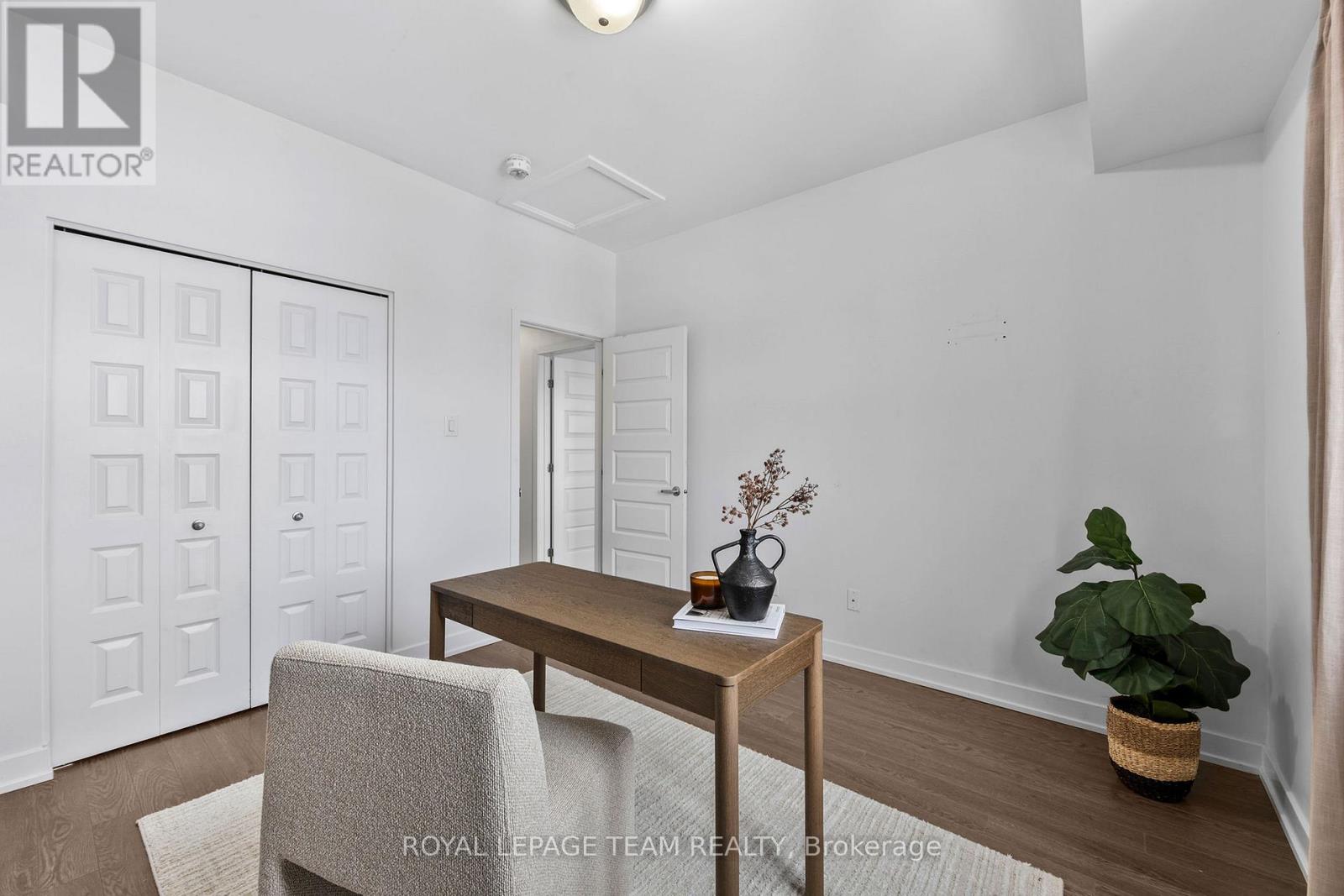 6 - 251 Capri Avenue, Russell, Ontario K0A 1W0 - Photo 22 - X12611466