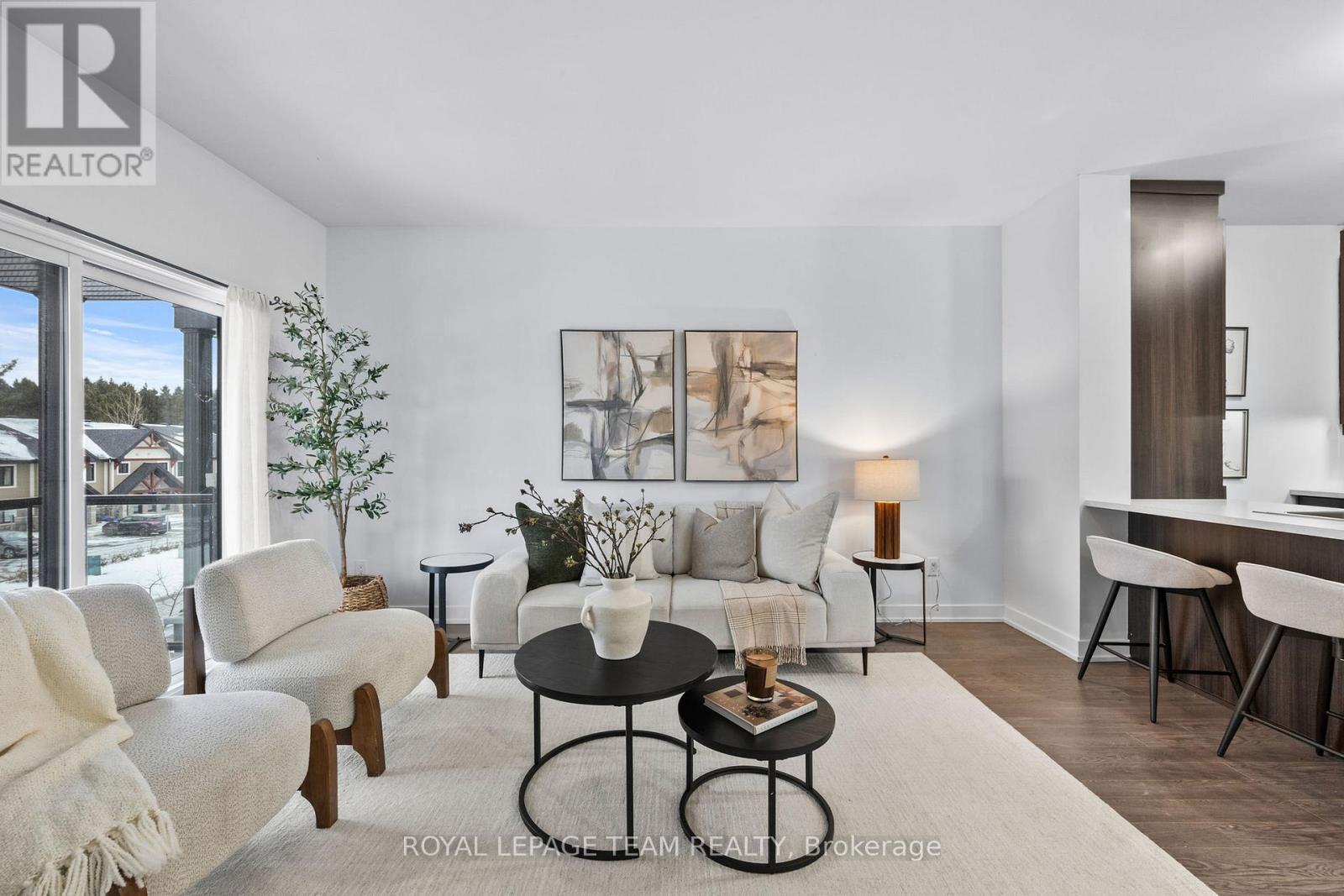 6 - 251 Capri Avenue, Russell, Ontario K0A 1W0 - Photo 7 - X12611466