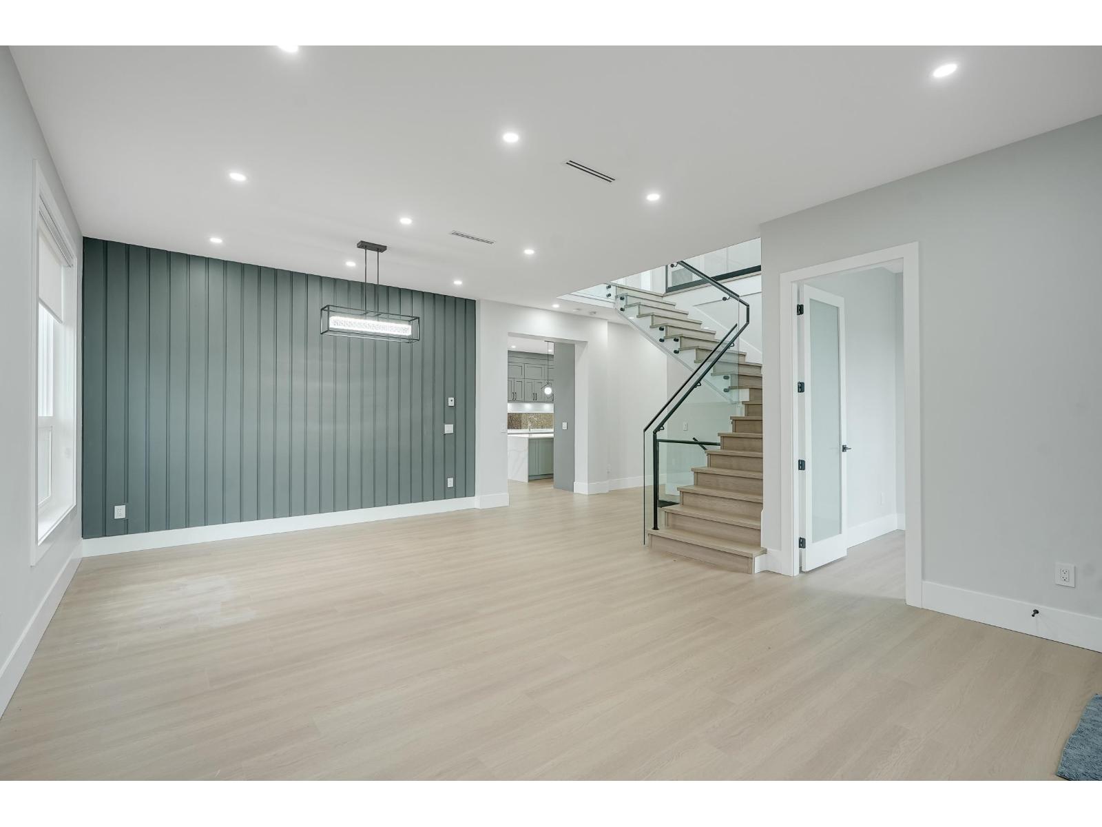 17246 59 Avenue, Surrey, British Columbia  V3S 8T7 - Photo 3 - R3072531