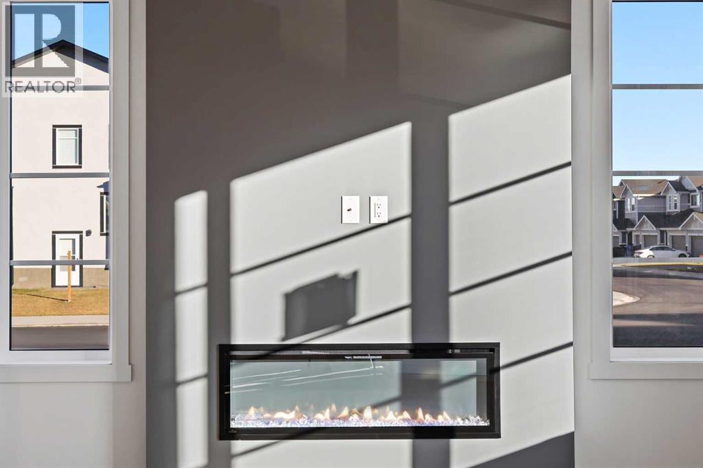 220 Waterford Heath, Chestermere, Alberta  T1X 2Z7 - Photo 10 - A2269514