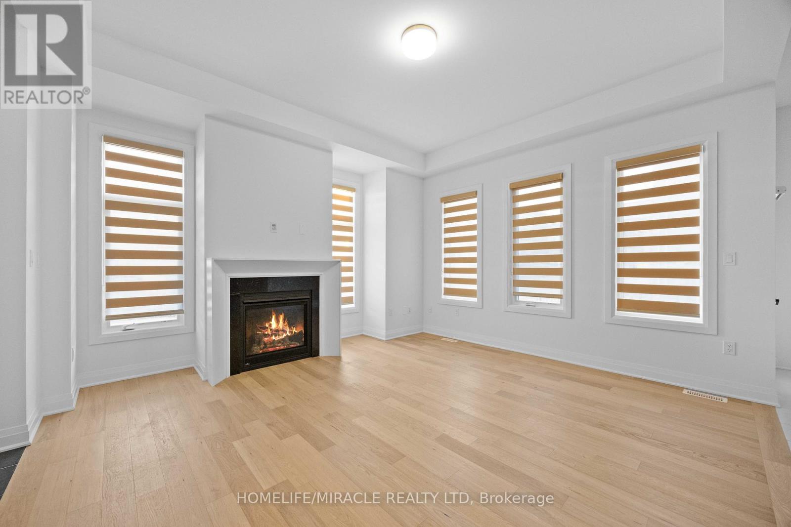 33 Spiritwood Way, Brampton, Ontario  L7A 0H5 - Photo 7 - W12611442