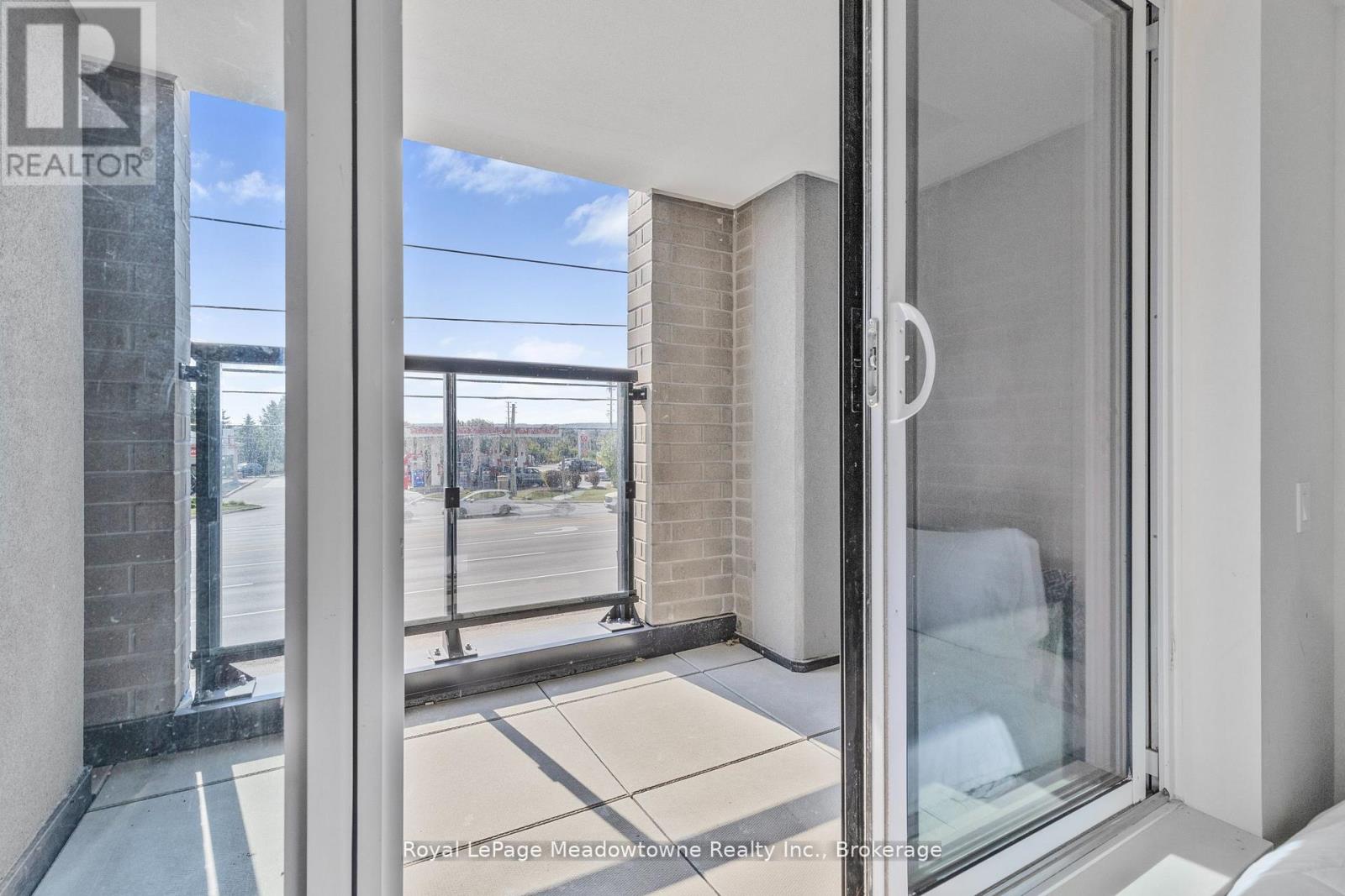 Th 107 - 8010 Derry Road, Milton, Ontario  L9T 2X5 - Photo 22 - W12611496