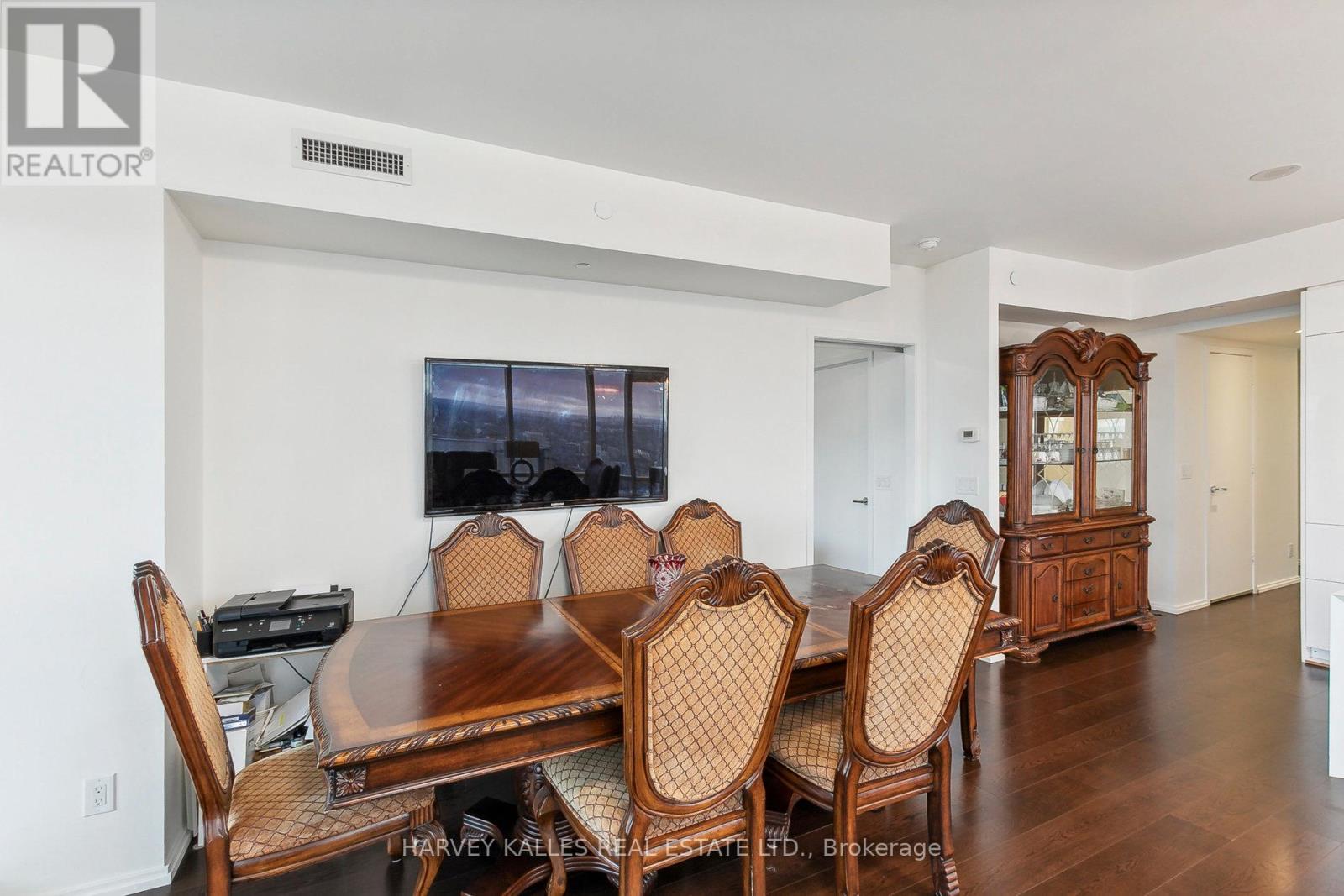 6801 - 1 Bloor Street E, Toronto, Ontario  M4W 0A8 - Photo 14 - C12609744