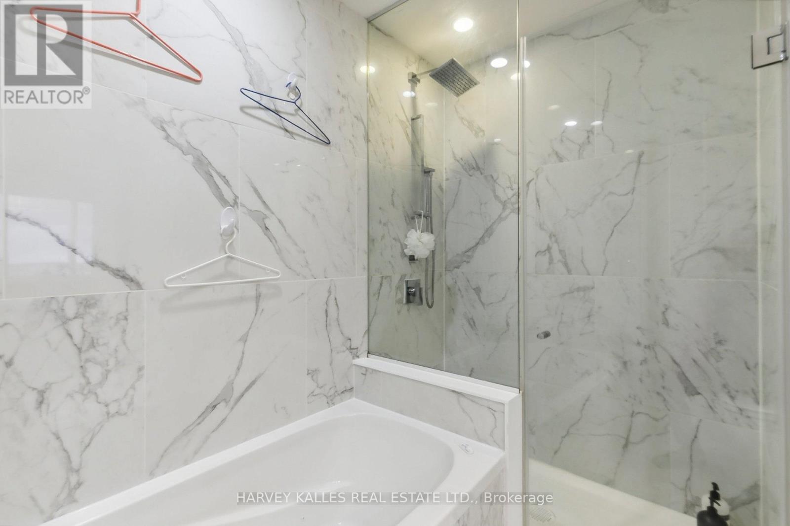 6801 - 1 Bloor Street E, Toronto, Ontario  M4W 0A8 - Photo 29 - C12609744