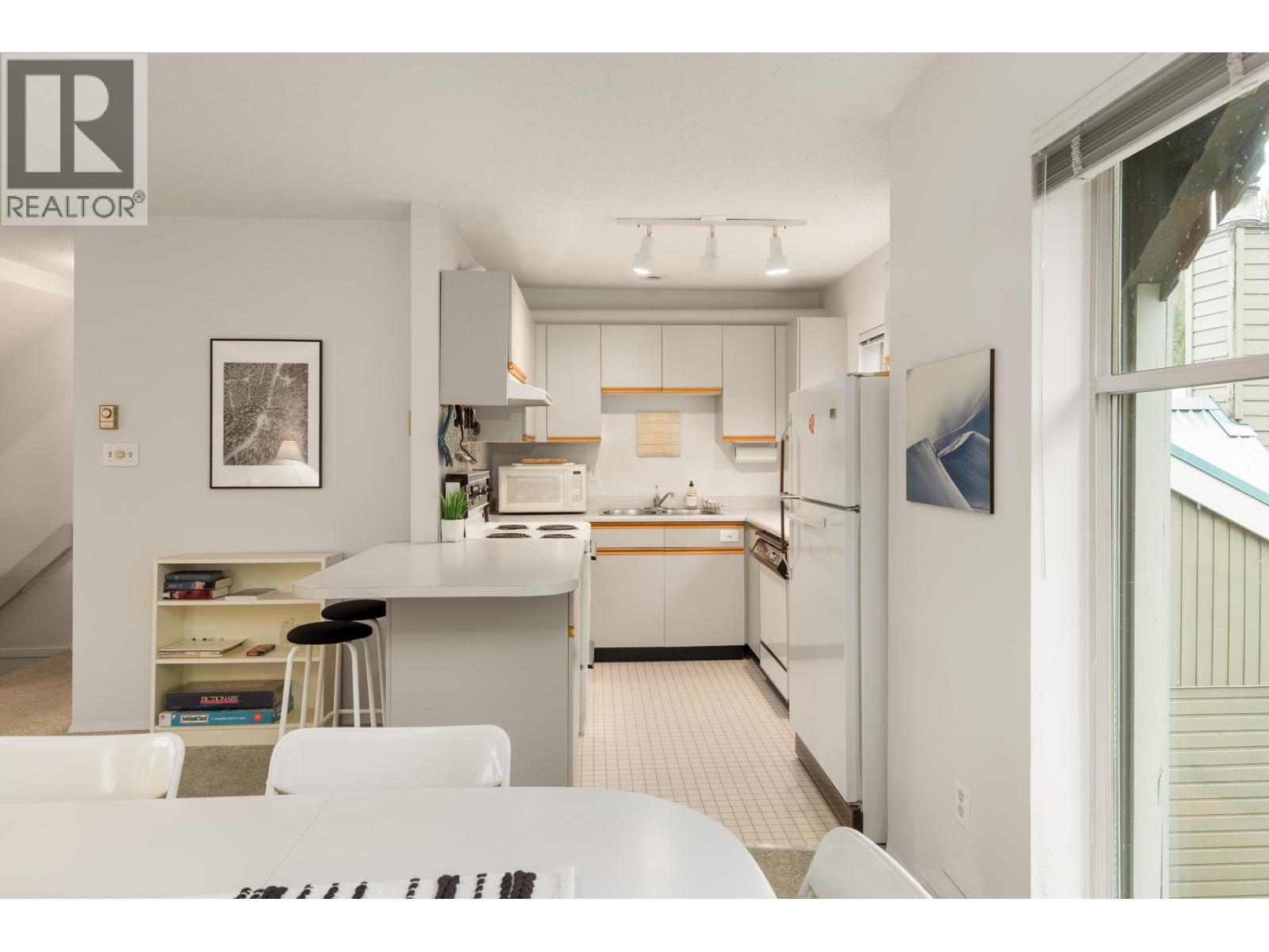 4 2134 Timber Ridge, Whistler, British Columbia  V8E 0A8 - Photo 16 - R3072873