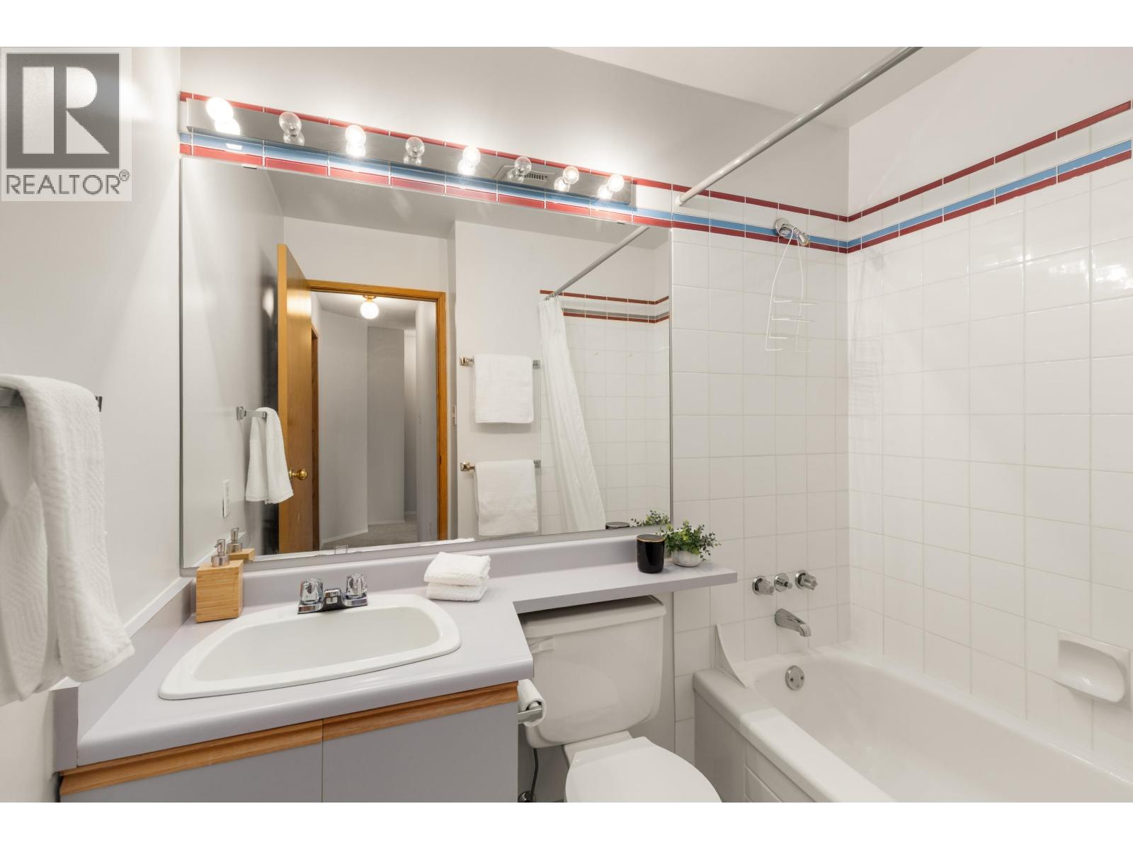 4 2134 Timber Ridge, Whistler, British Columbia  V8E 0A8 - Photo 23 - R3072873