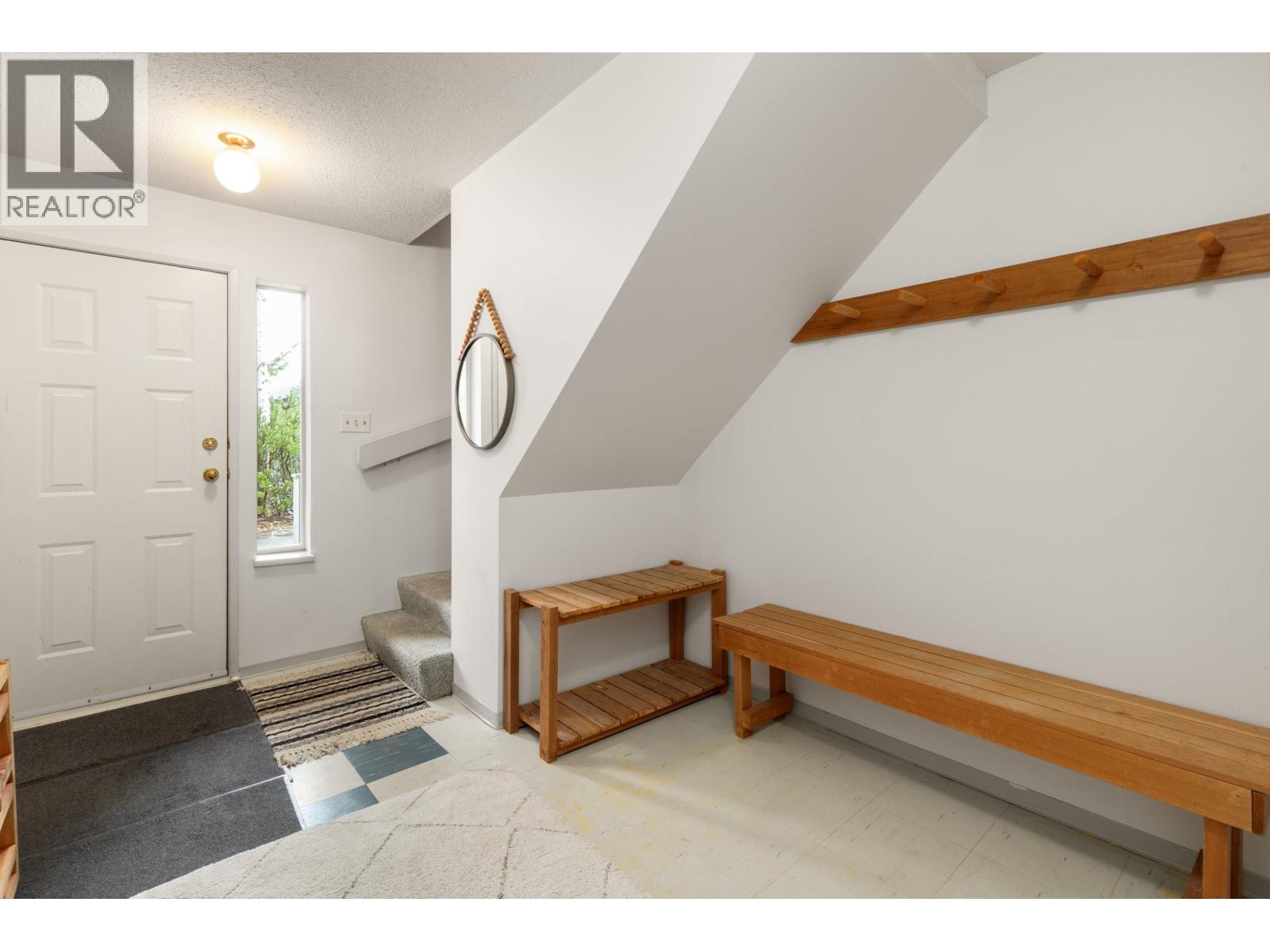 4 2134 Timber Ridge, Whistler, British Columbia  V8E 0A8 - Photo 5 - R3072873