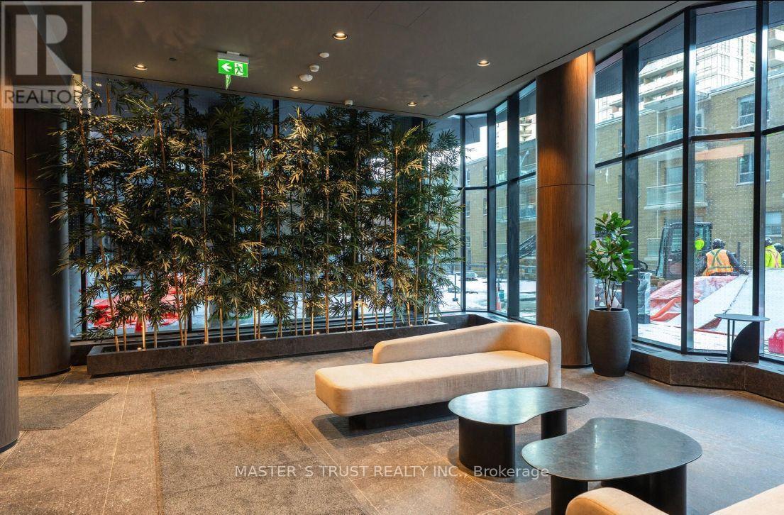 210n - 110 Broadway Avenue, Toronto, Ontario  M4P 1V7 - Photo 3 - C12611494