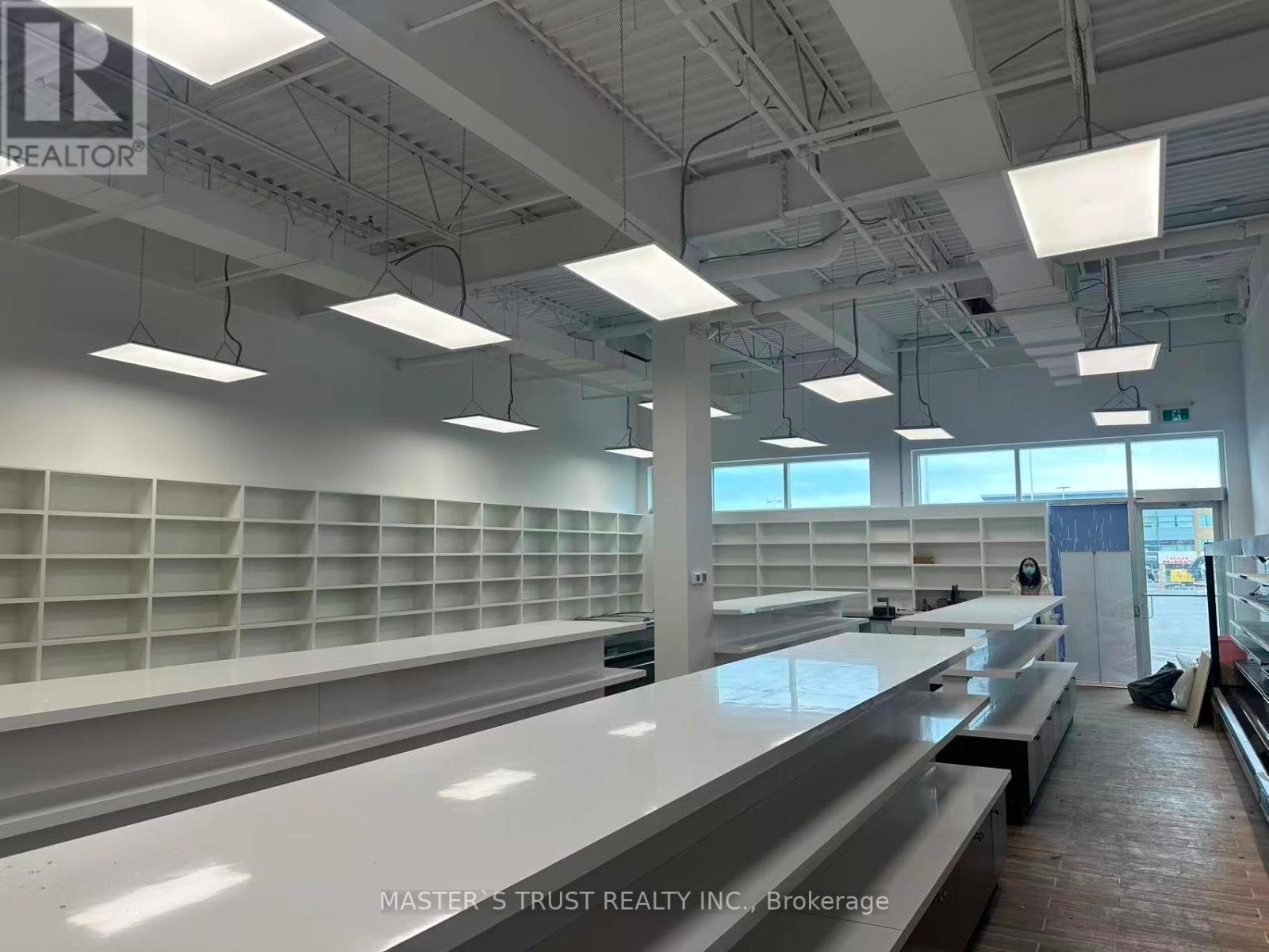 10-11 - 3720 Midland Avenue, Toronto, Ontario M1V 4V3 - Photo 3 - E12483847