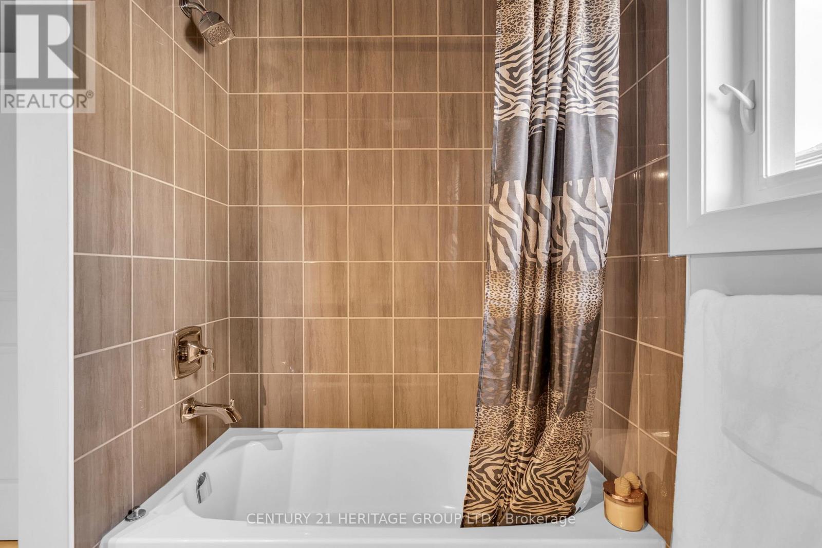 13 Mabern Street, Barrie, Ontario  L9J 0J1 - Photo 35 - S12611512