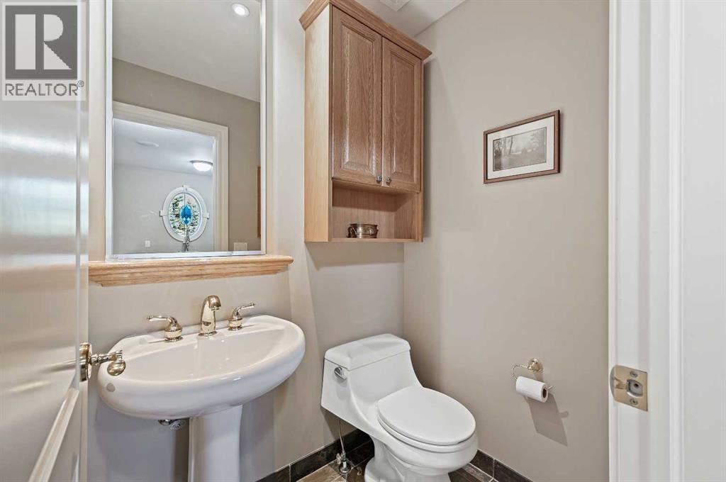 1 Pinehurst Drive, Heritage Pointe, Alberta  T1S 4J3 - Photo 24 - A2257739