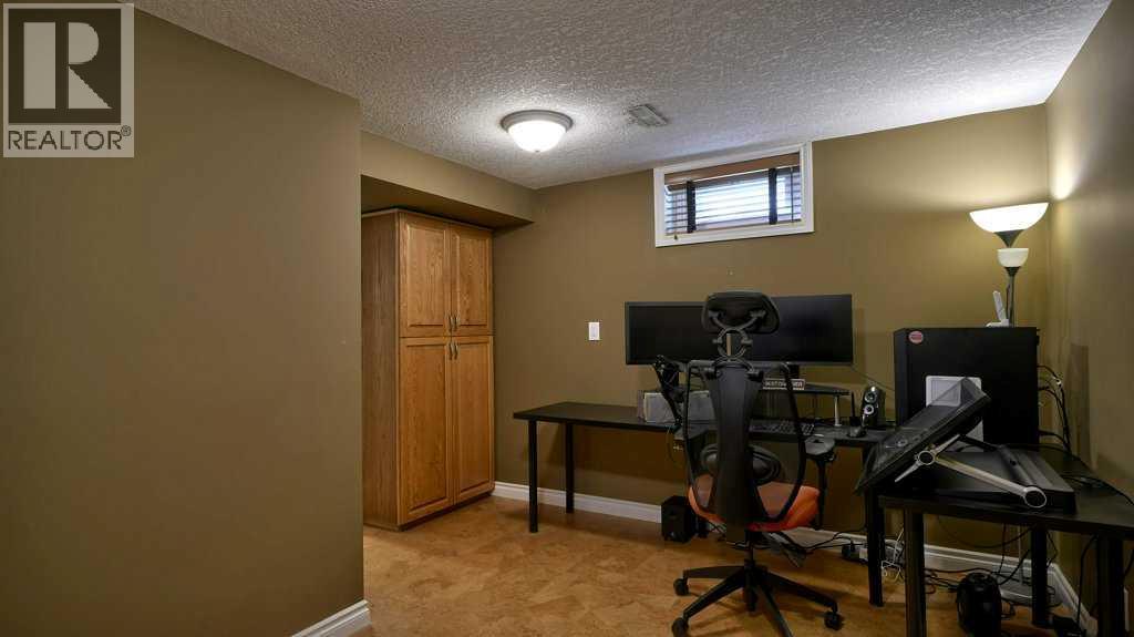 5650 Brenner Crescent Nw, Calgary, Alberta  T2L 1Z4 - Photo 31 - A2265160