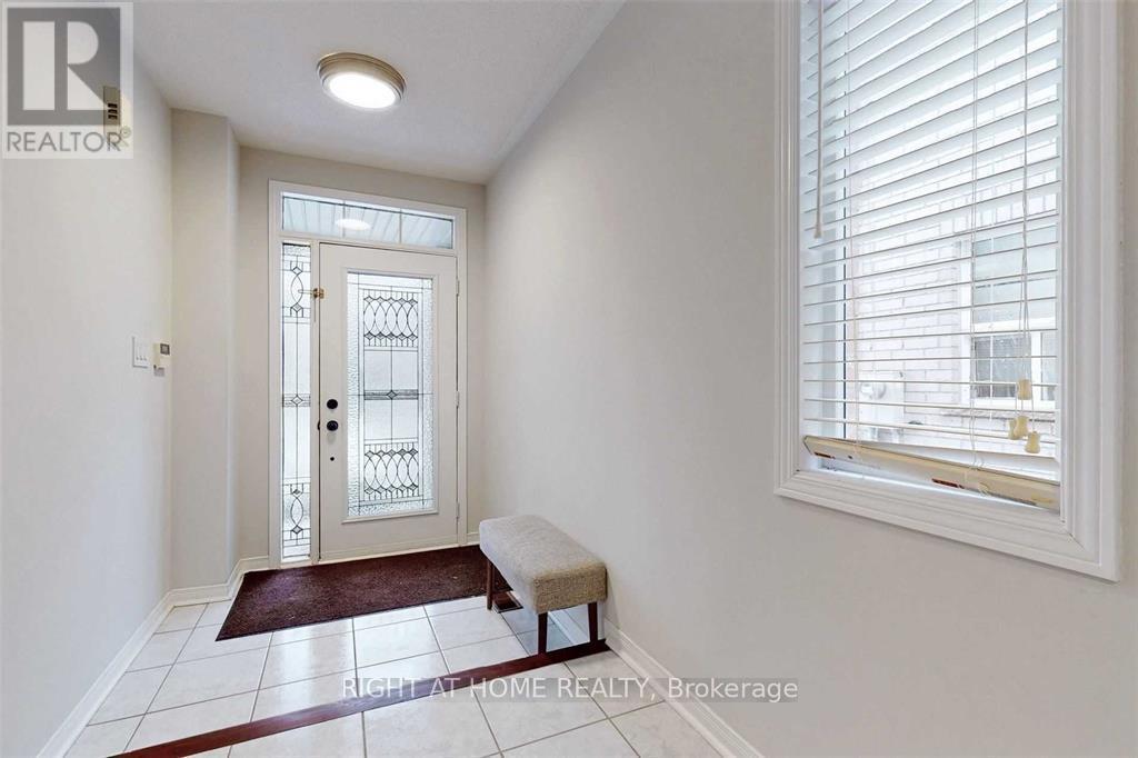 Upper - 3256 Equestrian Crescent S, Mississauga, Ontario  L5M 6S9 - Photo 2 - W12611500