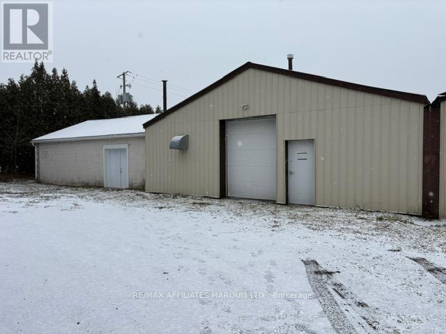 4 & 5 - 2107 Second Street W, Cornwall, Ontario K6H 5R6 - Photo 1 - X12611554