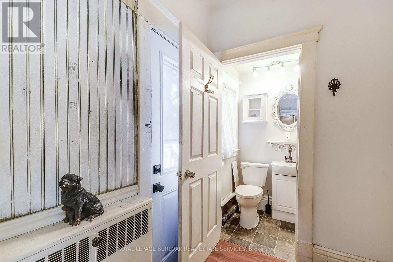 203 Broad Street W, Haldimand, Ontario  N1A 1S8 - Photo 18 - X12611498