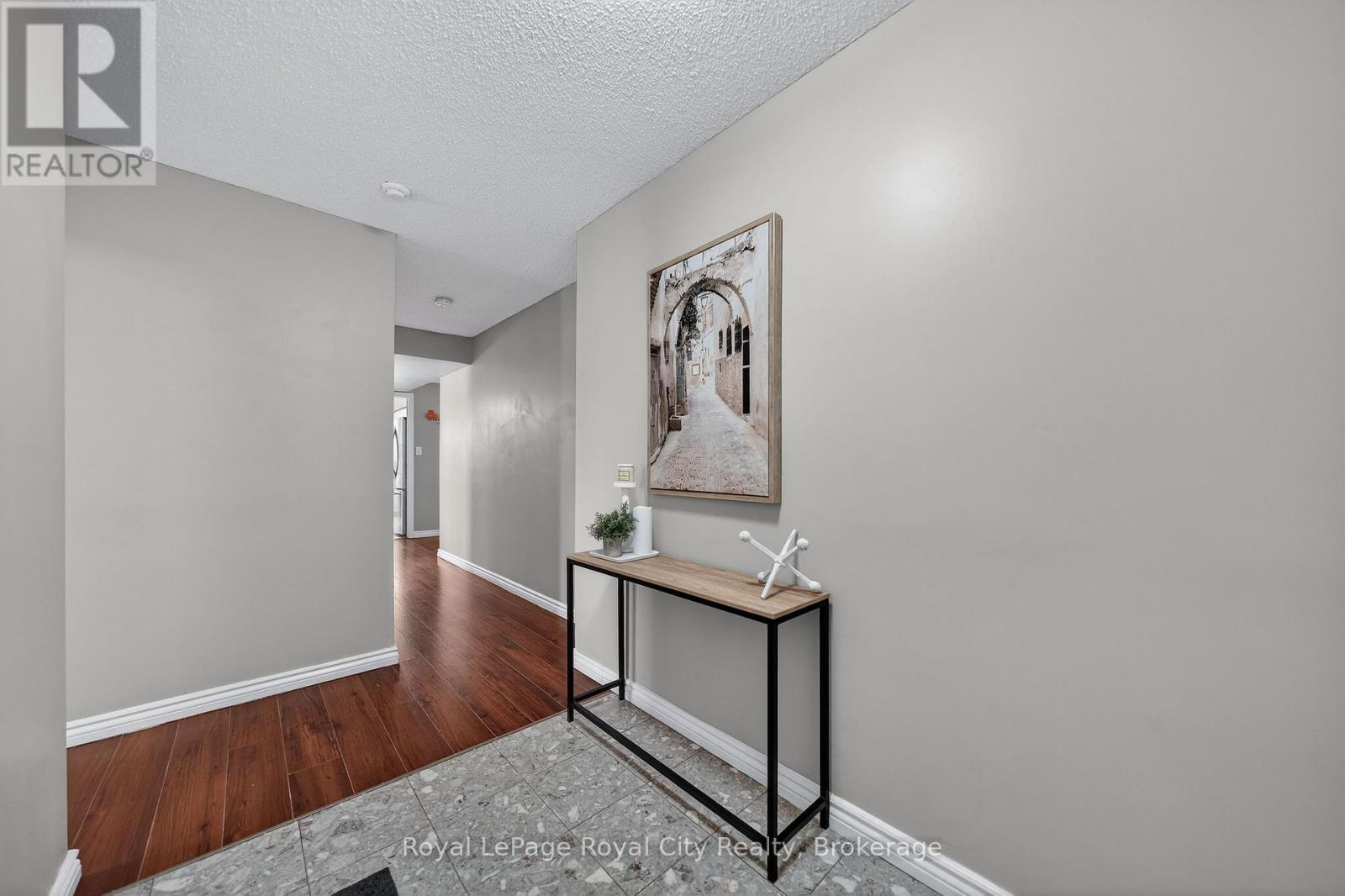 701 - 281 Bristol Street, Guelph (Junction/onward Willow), Ontario  N1H 8J3 - Photo 4 - X12611522