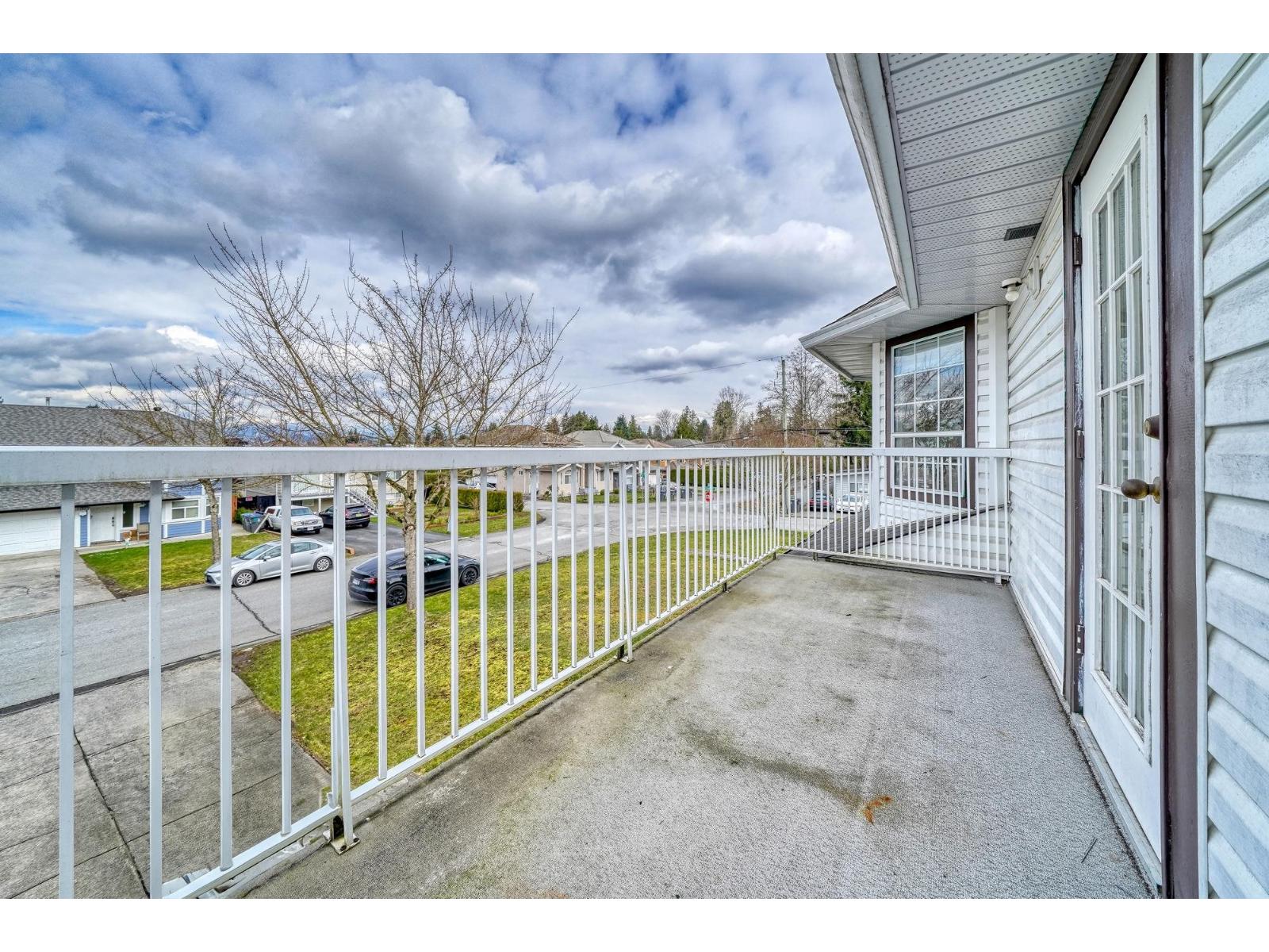 11866 98 Avenue, Surrey, British Columbia  V3V 2J4 - Photo 6 - R3072740