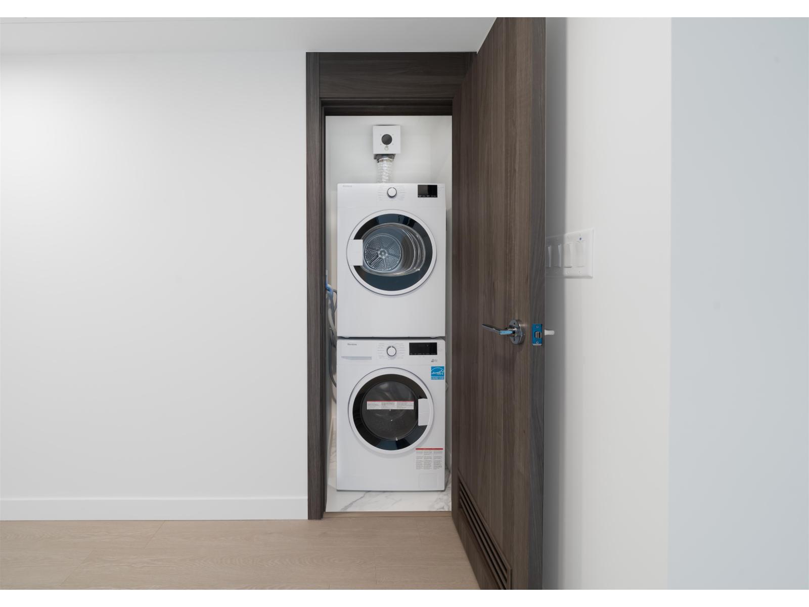 2709 13768 100 Avenue, Surrey, British Columbia  V3T 0V2 - Photo 11 - R3065200