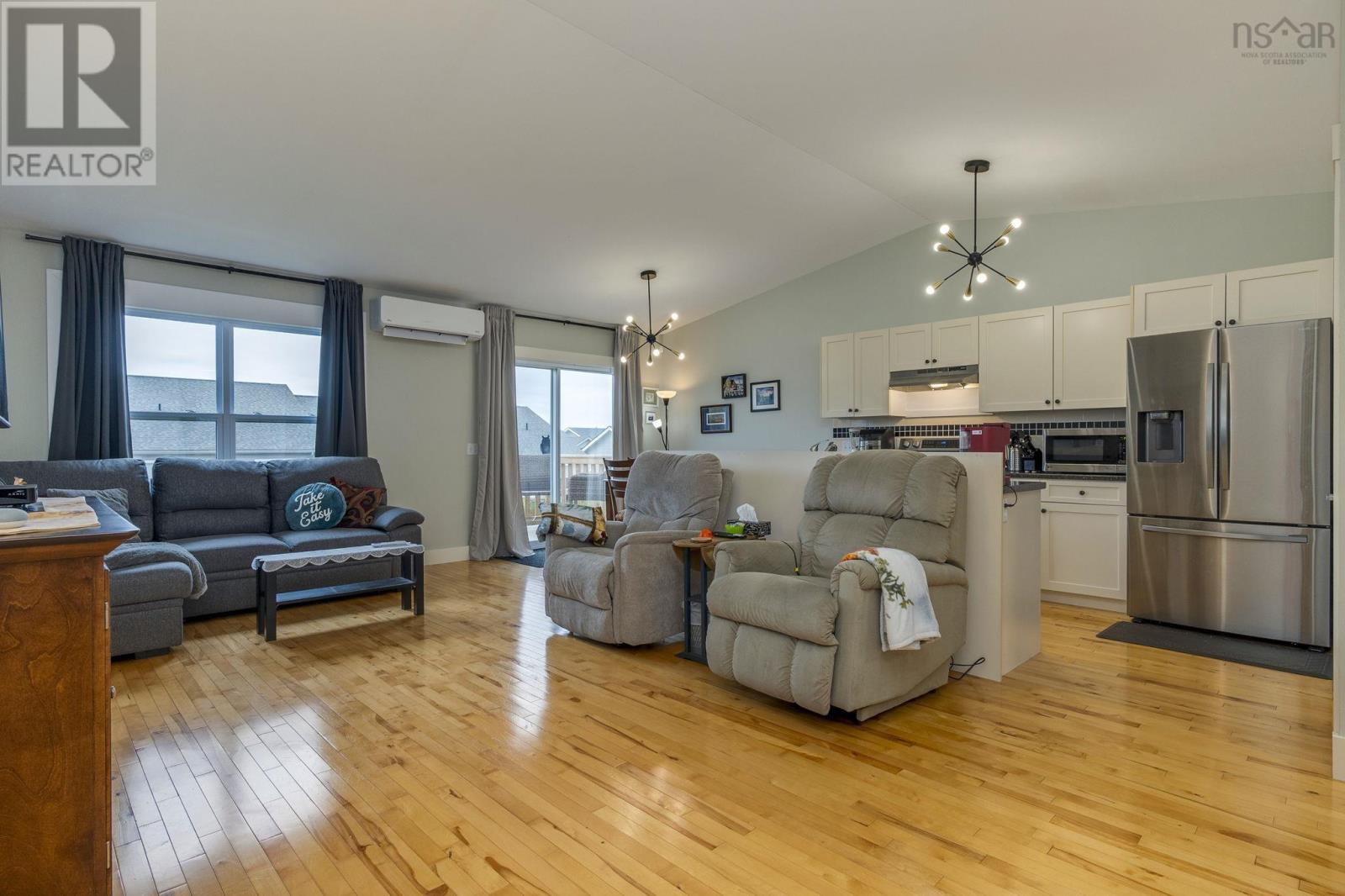 75 Sailors Trail, Eastern Passage, Nova Scotia  B3G 0A2 - Photo 2 - 202526295