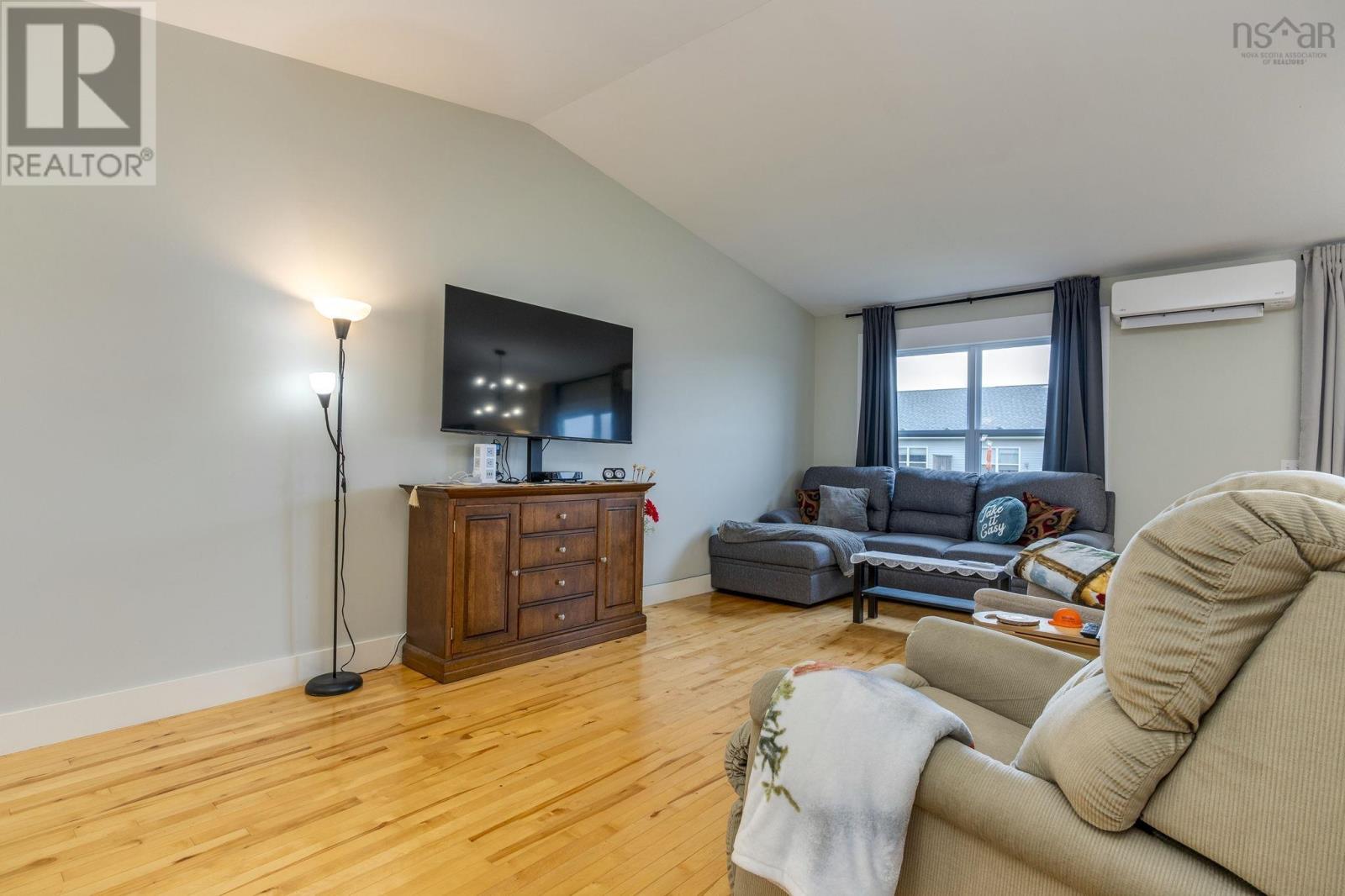 75 Sailors Trail, Eastern Passage, Nova Scotia  B3G 0A2 - Photo 3 - 202526295