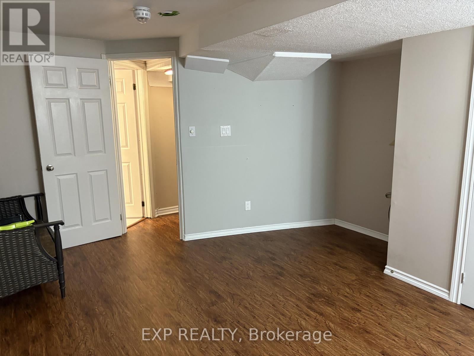 Bsmt - 1975 Fairport Road, Pickering, Ontario L1V 4M2 - Photo 5 - E12611538