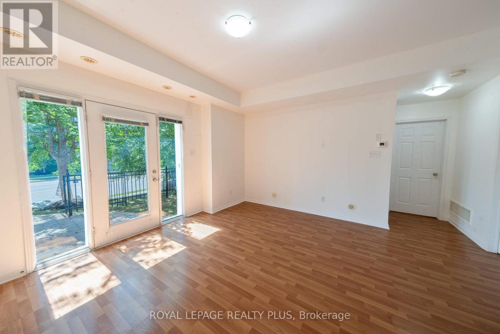 5 - 3015 Destination Drive, Mississauga, Ontario  L5M 0P3 - Photo 10 - W12611524