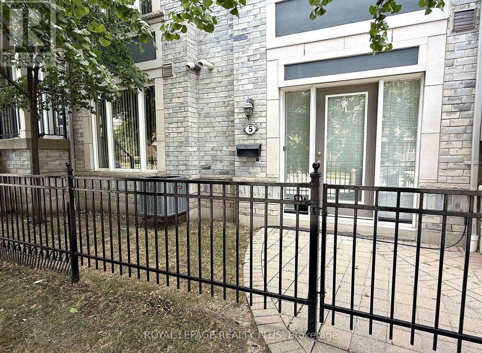 5 - 3015 Destination Drive, Mississauga, Ontario  L5M 0P3 - Photo 5 - W12611524