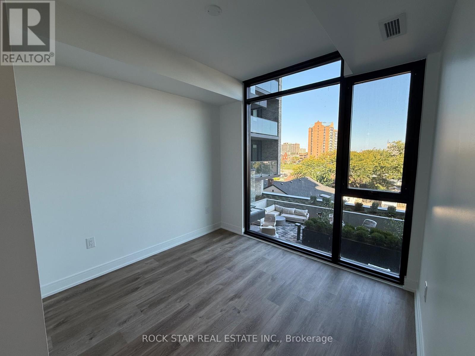 329 - 3009 Novar Road, Mississauga, Ontario  L5B 0P9 - Photo 13 - W12611530