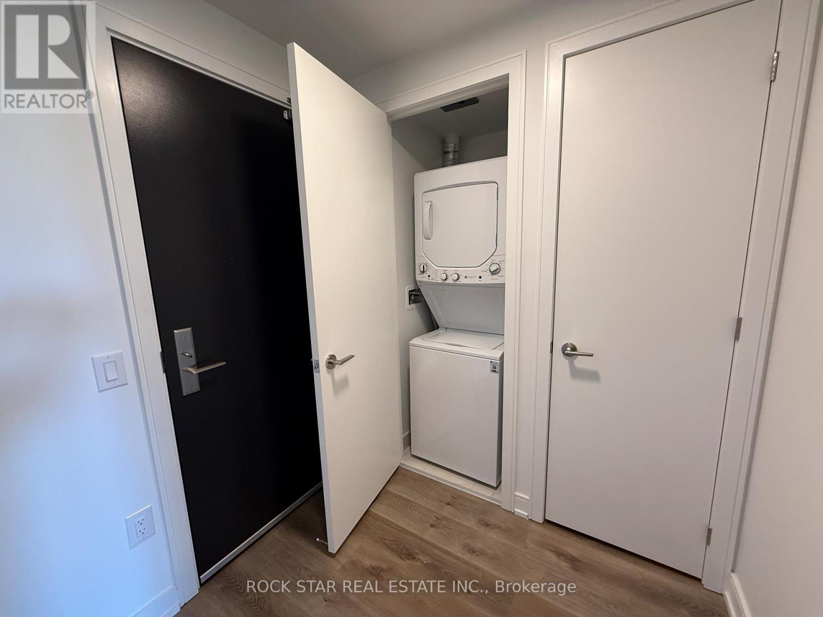 329 - 3009 Novar Road, Mississauga, Ontario  L5B 0P9 - Photo 7 - W12611530