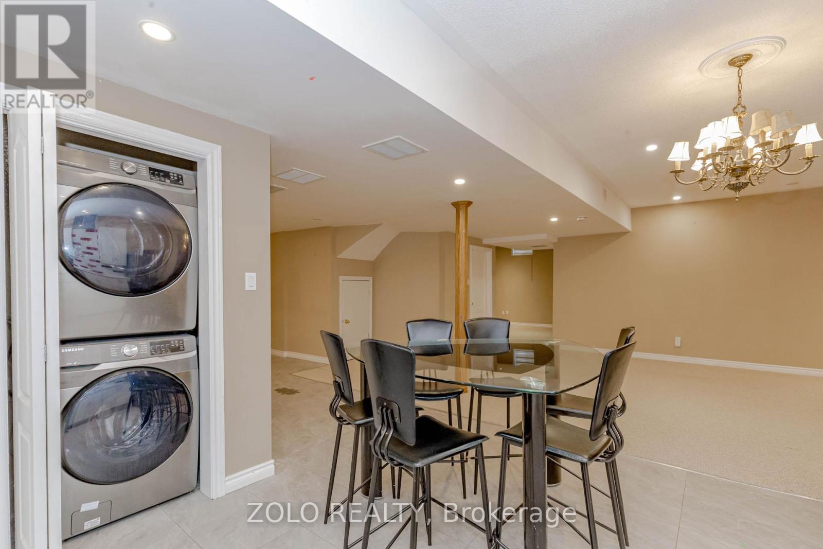 2257 Manor Hill Drive N, Mississauga, Ontario  L5M 5B8 - Photo 10 - W12611540