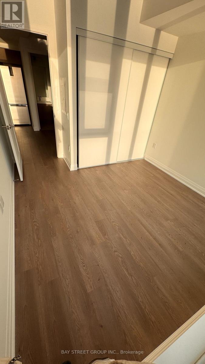 617 - 412 Silver Maple Road, Oakville, Ontario  L6H 6Z9 - Photo 18 - W12611544