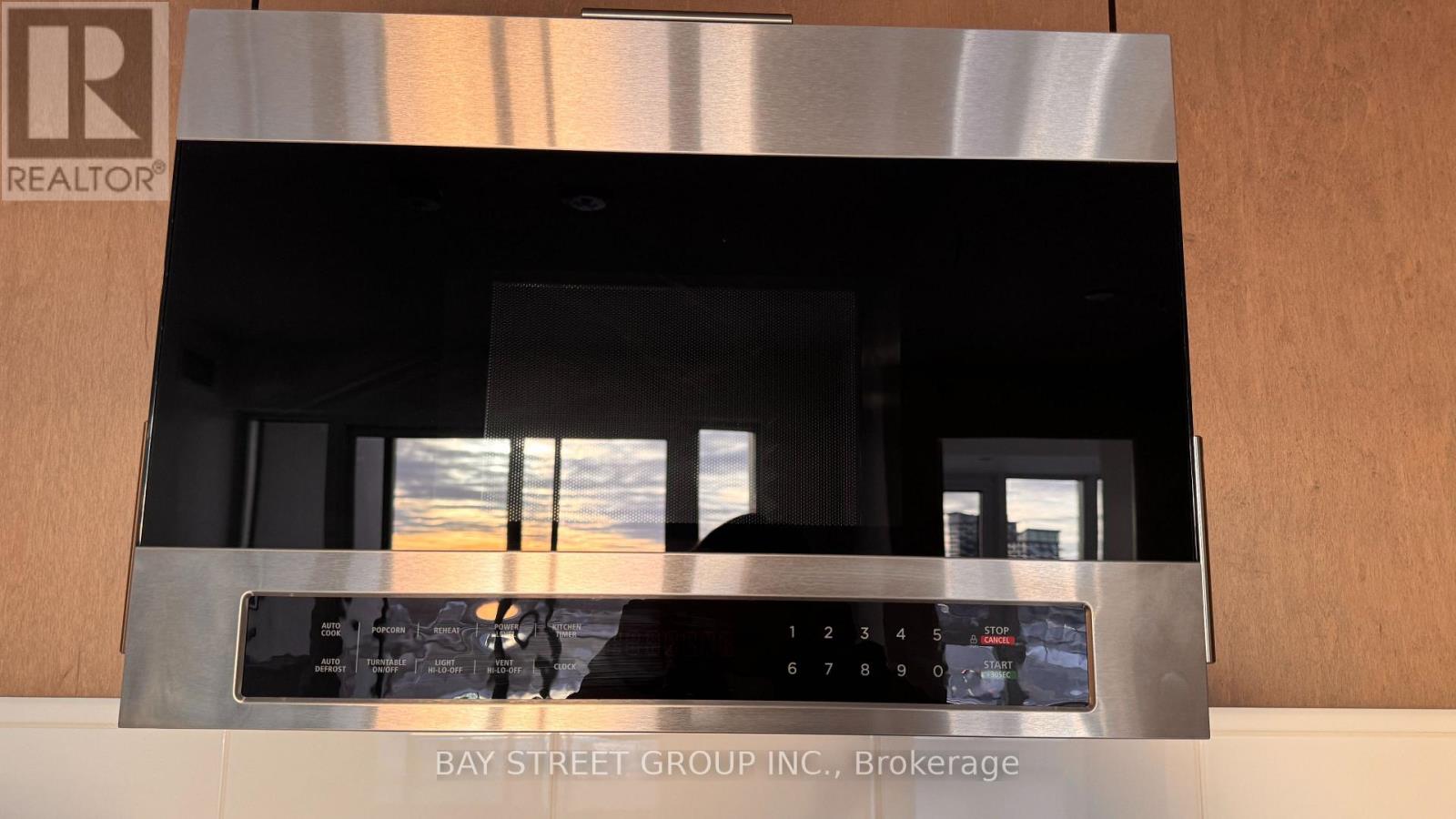 617 - 412 Silver Maple Road, Oakville, Ontario  L6H 6Z9 - Photo 27 - W12611544