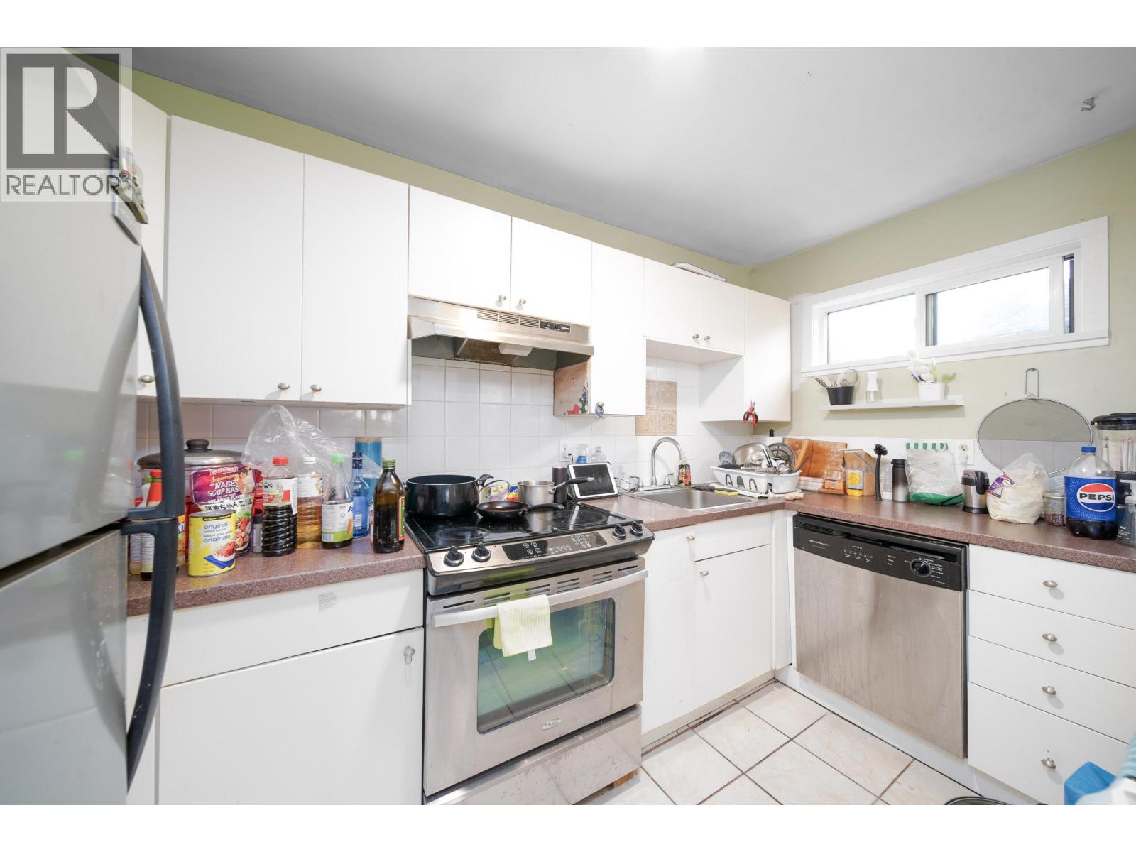 205 215 Mowat Street, New Westminster, British Columbia  V3M 4B1 - Photo 13 - R3072569