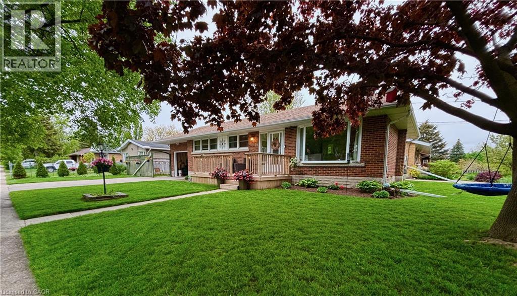 11 Kensington Avenue, Kitchener, Ontario  N2B 1J5 - Photo 15 - 40792056