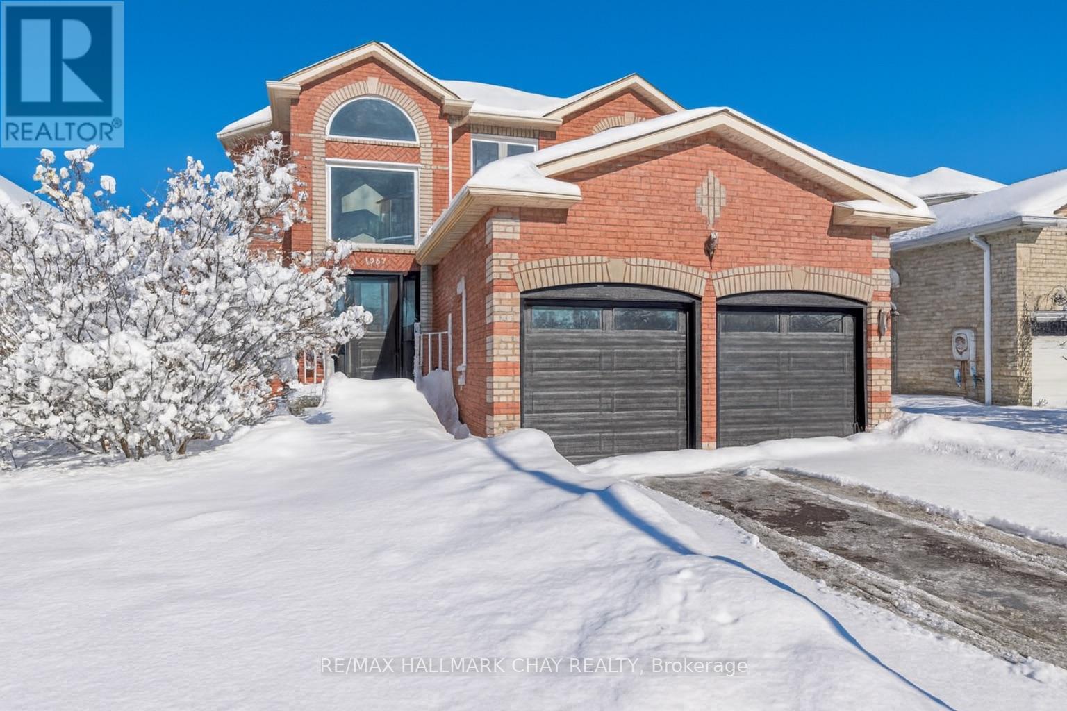 1967 WILSON STREET, Innisfil, Ontario