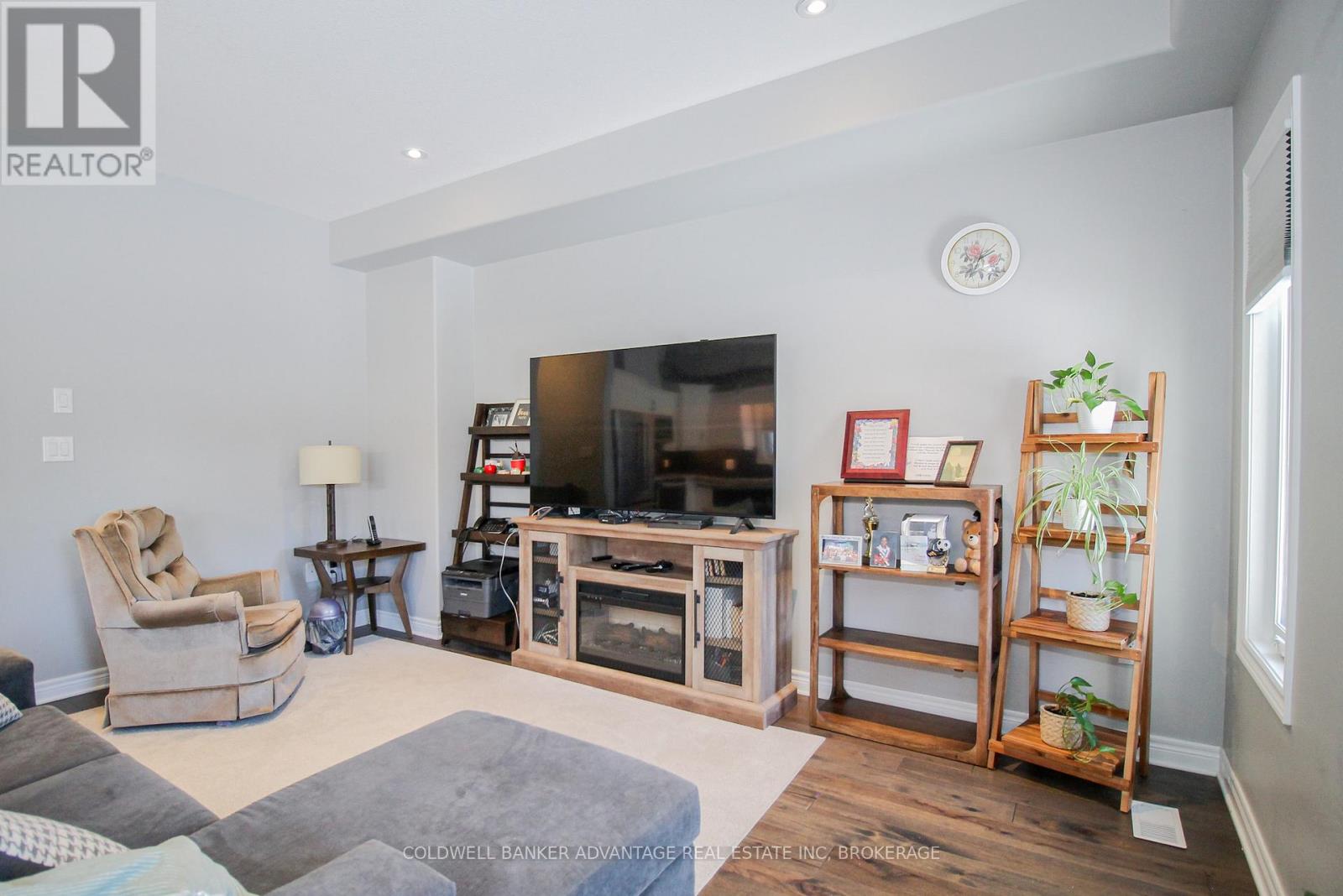 17 Homestead Way, Thorold, Ontario  L2V 0B7 - Photo 11 - X12611570