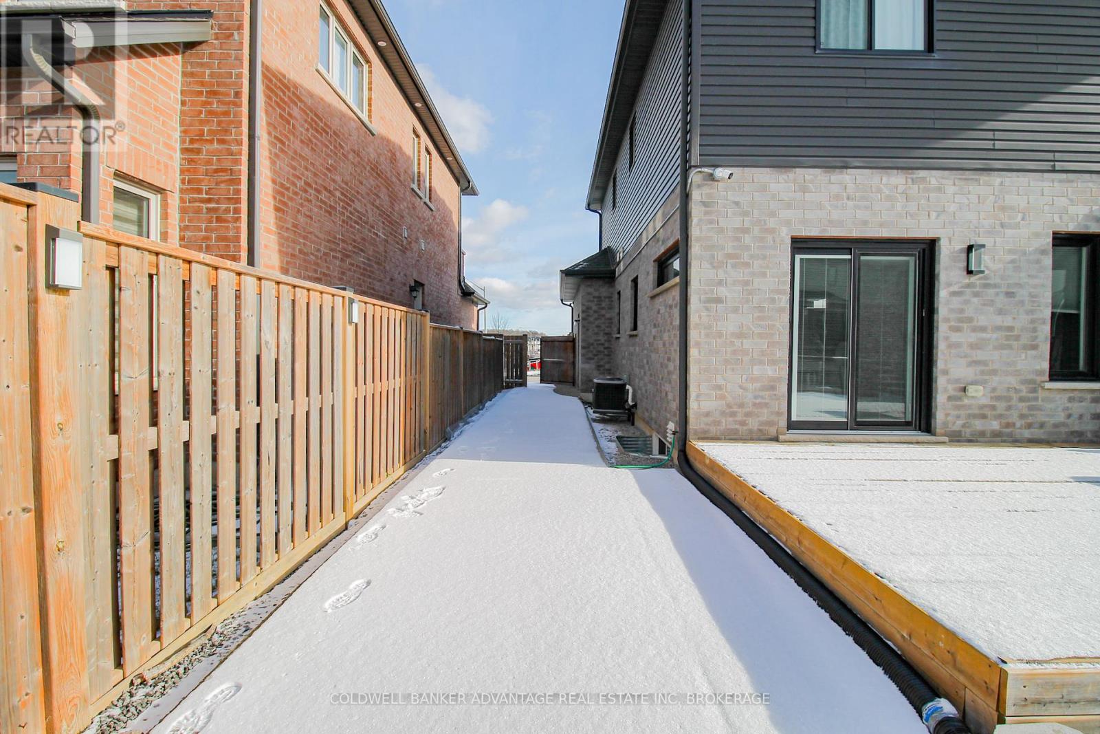 17 Homestead Way, Thorold, Ontario  L2V 0B7 - Photo 37 - X12611570