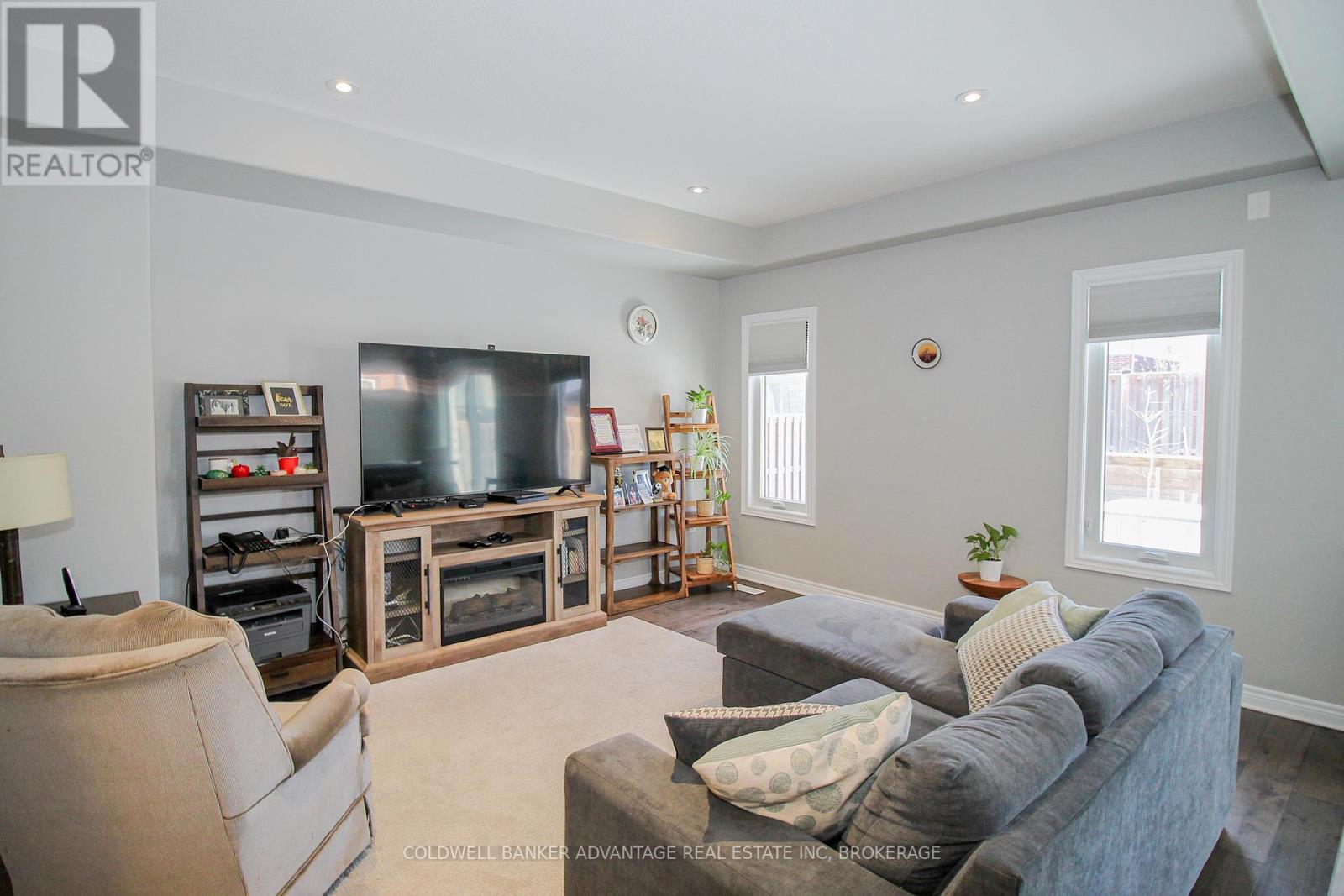 17 Homestead Way, Thorold, Ontario  L2V 0B7 - Photo 9 - X12611570